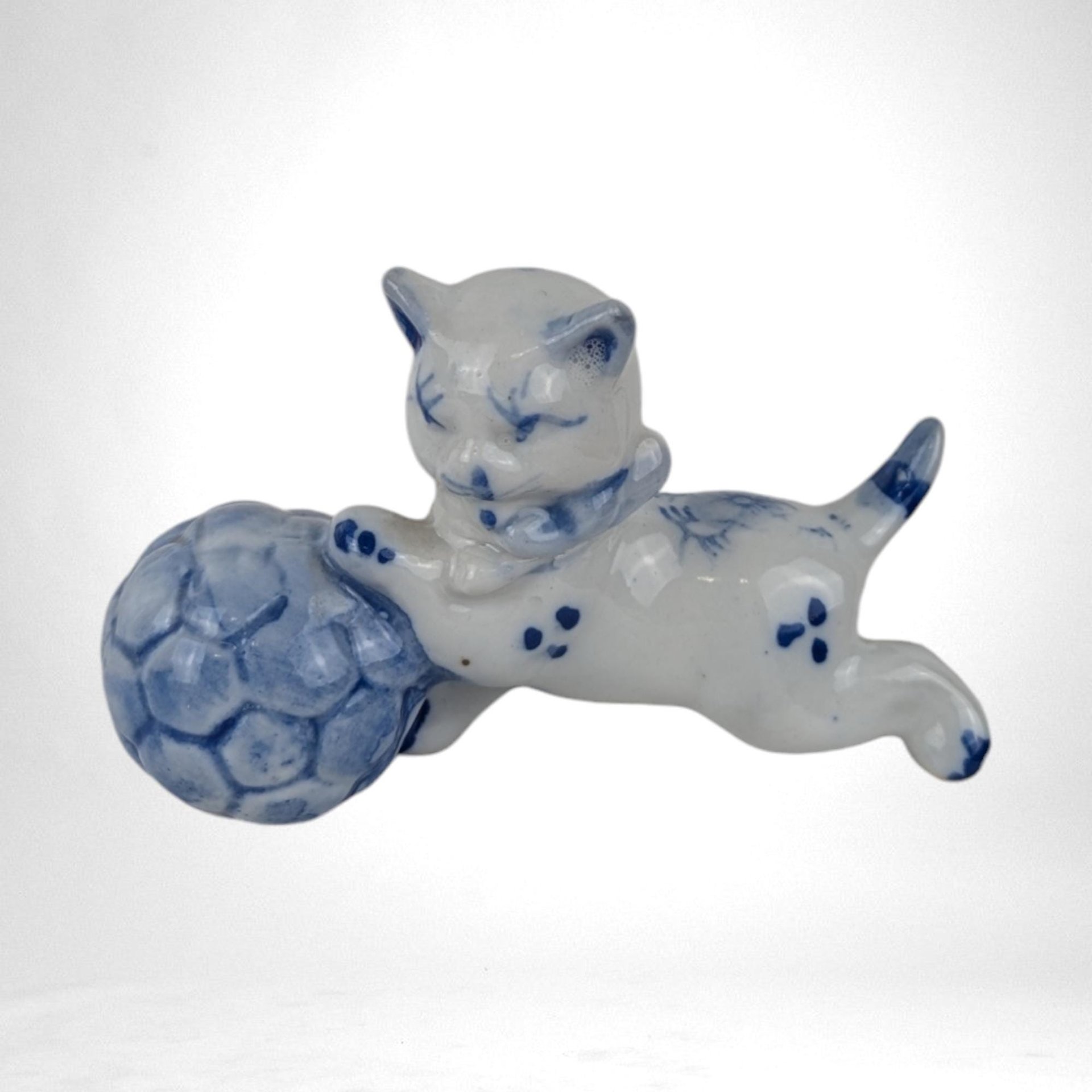 Set of 3 Vintage Porcelain Kittens, Blue and White Cat Figurines,  Ceramic Cat Decor,  Gift for Cat Lover, Home Decor