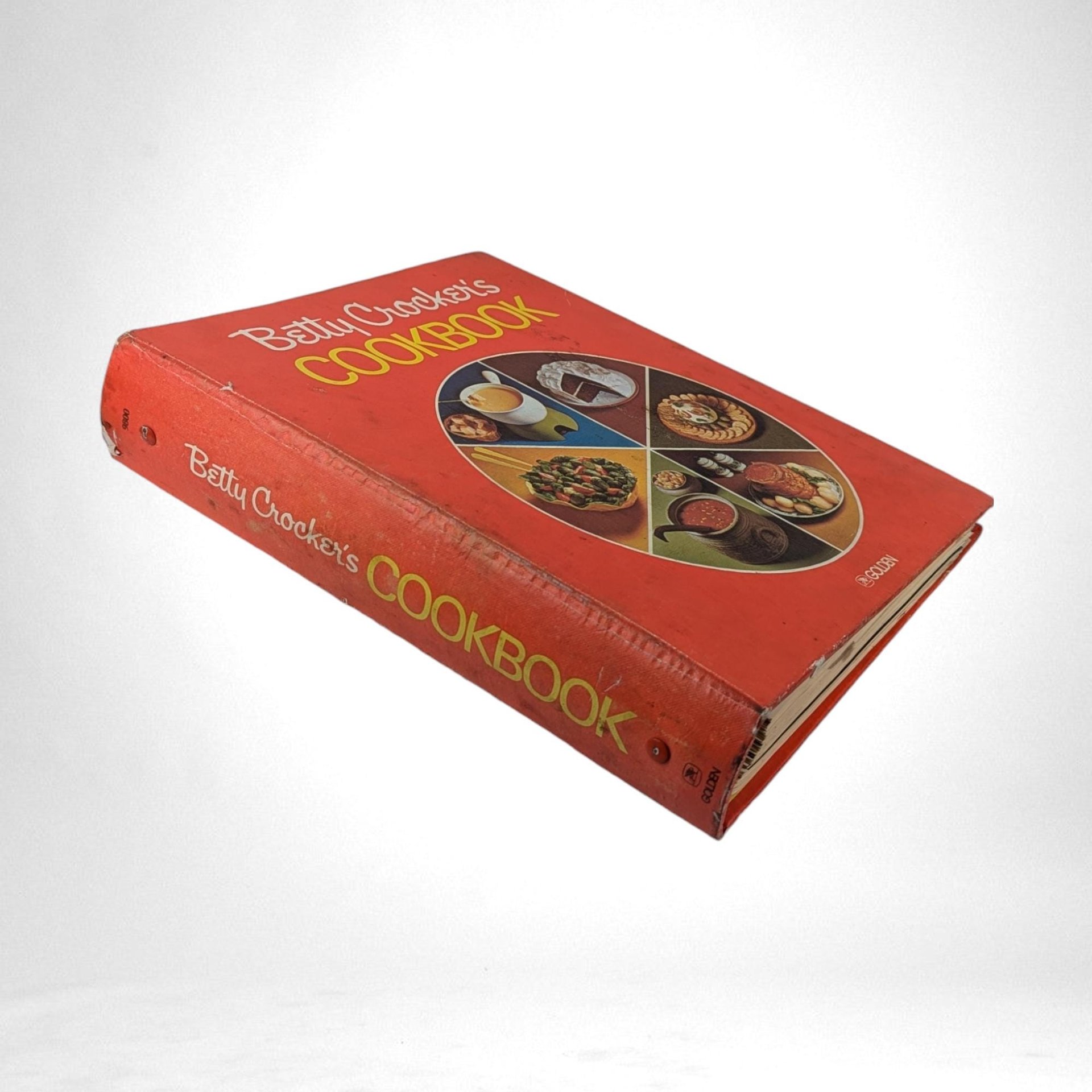 1977 Betty Crocker's Cookbook, Vintage Cookbook, Retro Recipes, Classic American Cooking, Kitchen Decor, Gift for Cookbook Collector