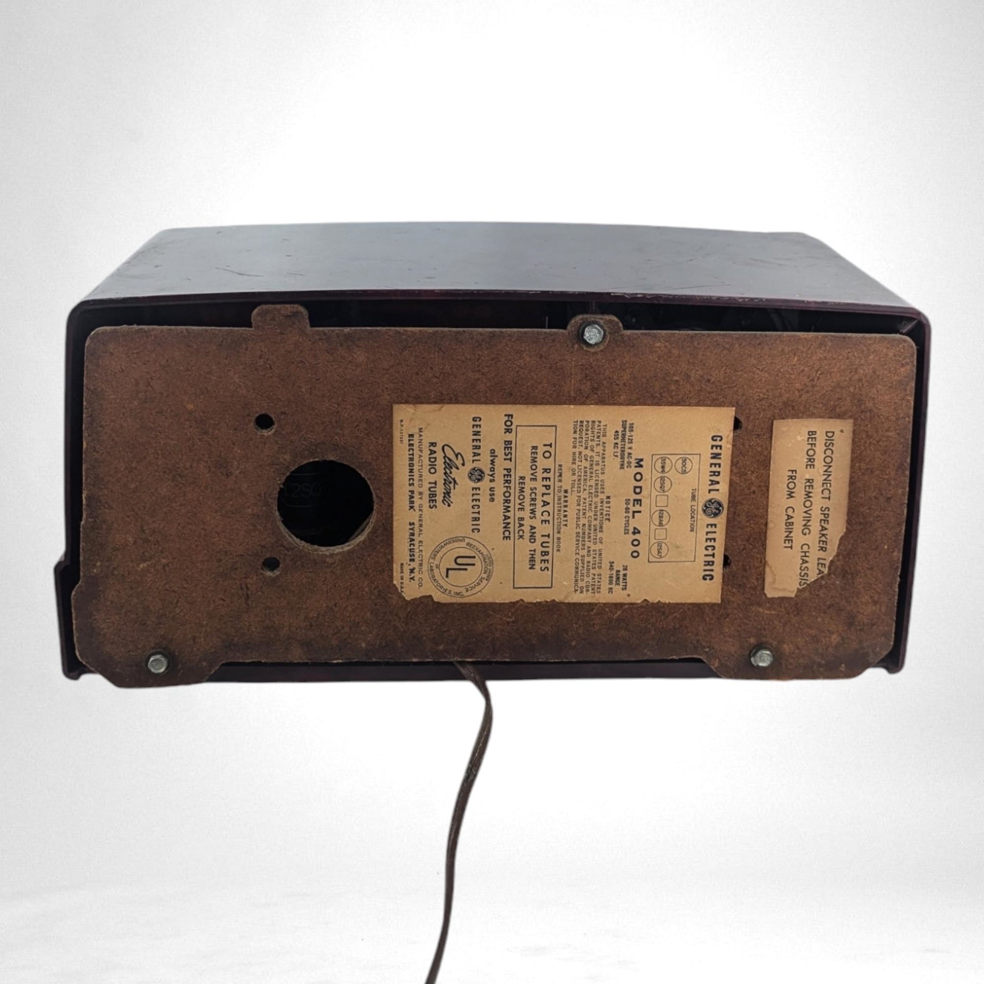 Vintage General Electric Model 400 Tube Radio, Art Deco Radio,  1940s Radio,  Collectible Radio, Burgundy Bakelite Radio