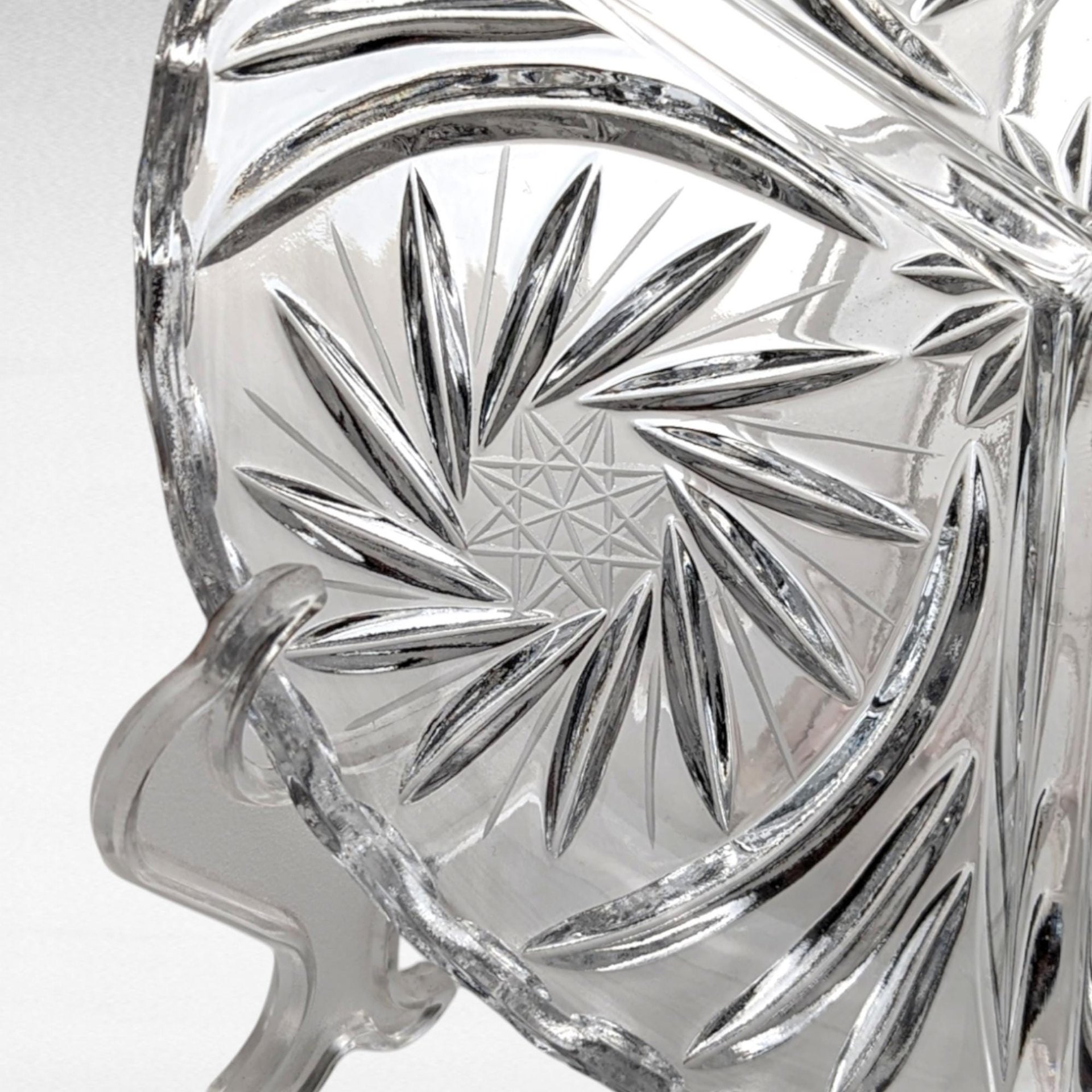 Vintage American Cut Crystal Relish Dish, Pinwheel Pattern, Divided Serving Dish, Appetizer Tray, Party Dish, Entertaining