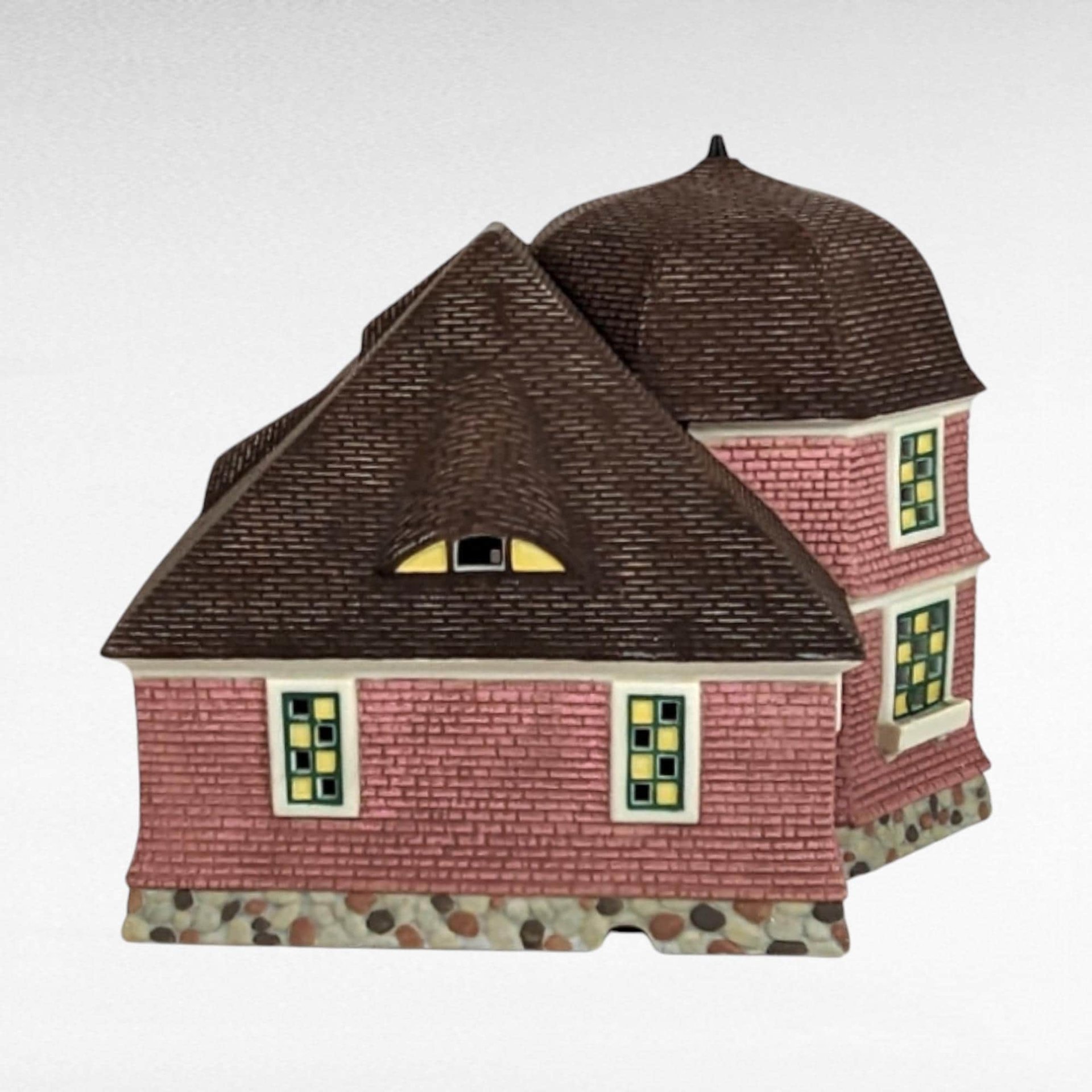1998 Dept 56 Seasons Bay "The Grand Creamery" | Lighted House | Porcelain Building