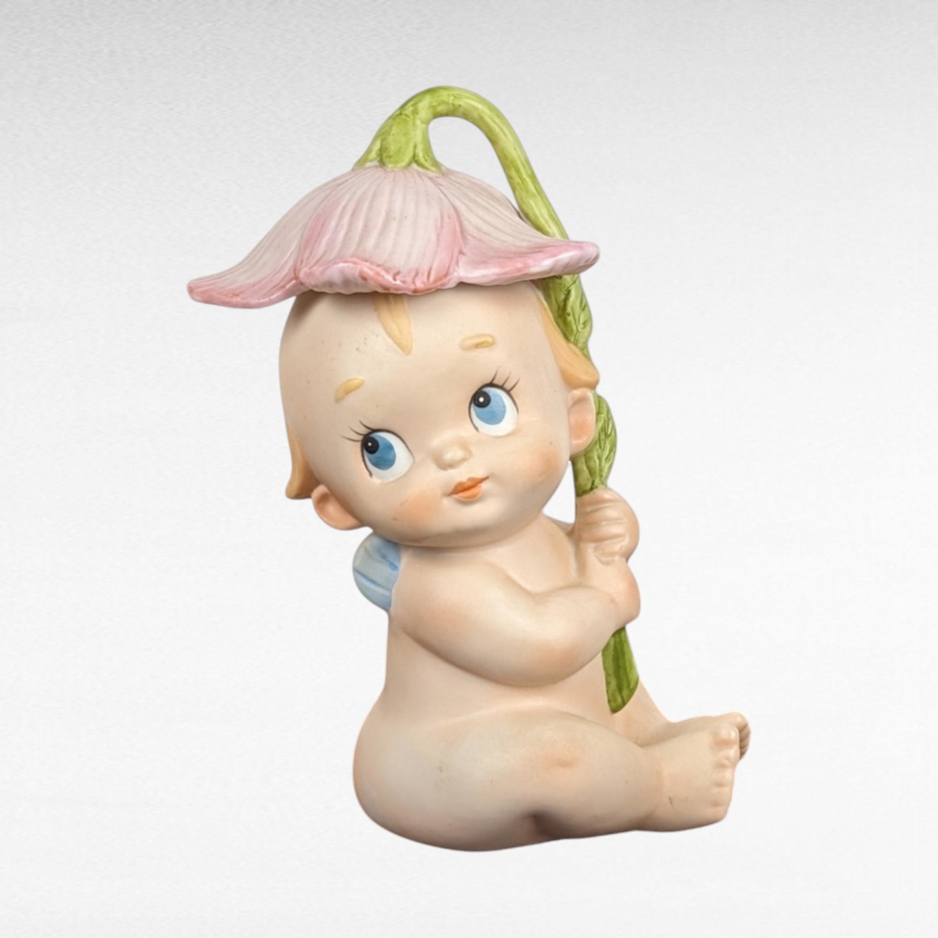 Vintage Porcelain Baby with Flower Lamp, Baby Figurine Lamp, Porcelain Lamp, Vintage Lamp, Child's Lamp