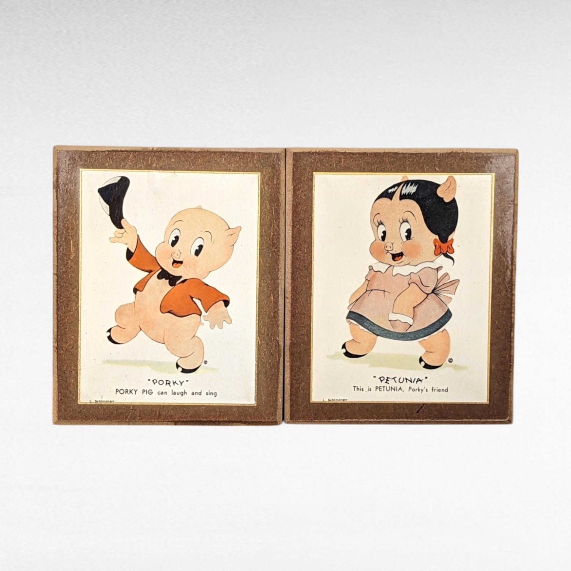 Vintage 1940s Porky Pig & Petunia Pig Wall Plaques | L. Schiesinger | Looney Tunes Decor | Cartoon Collectibles | 5.5 x 4.5 Inches