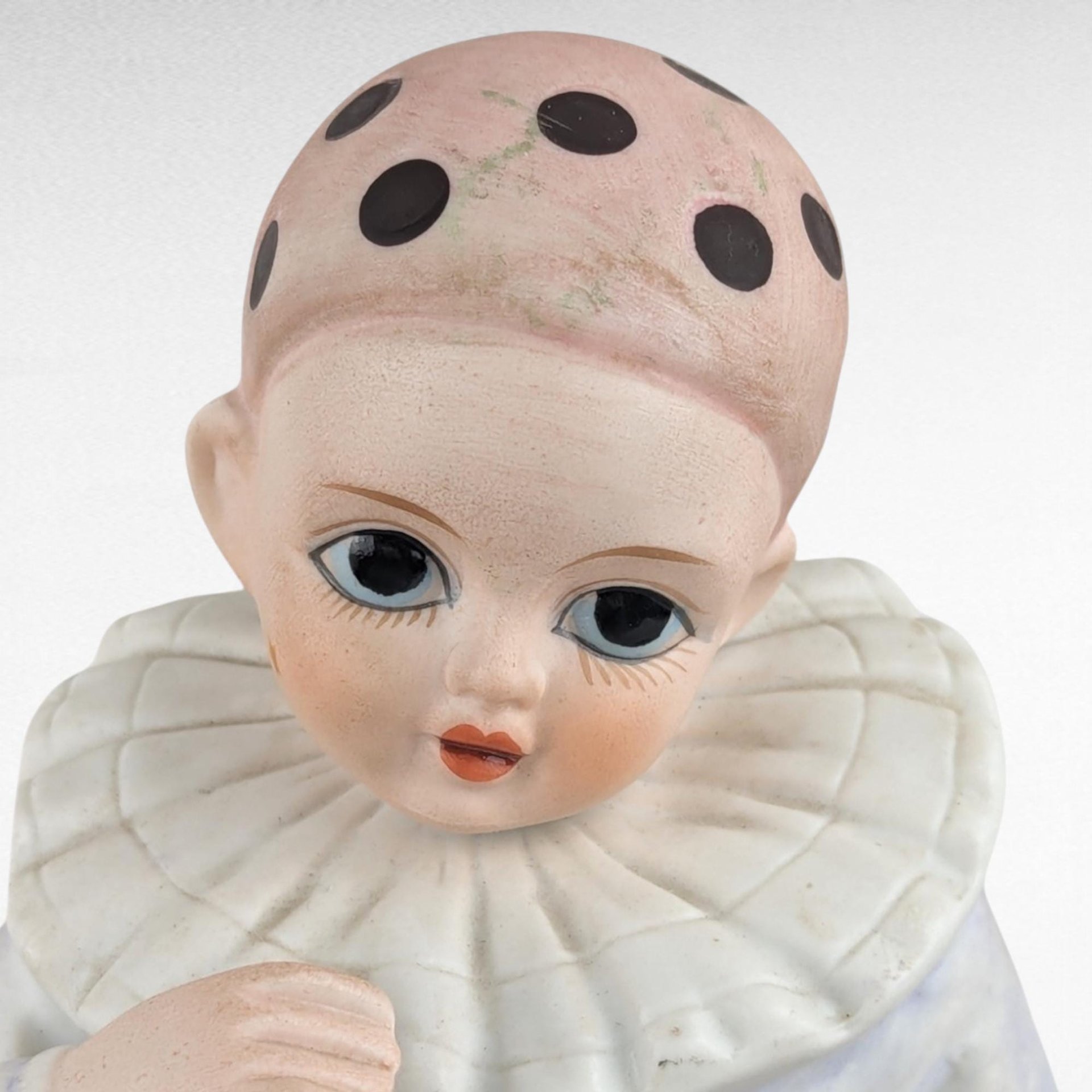 Vintage Ceramic Harlequin Clown Music Box, Rotating Musical Figurine, Collectible Clown, Unique Gift, Home Decor