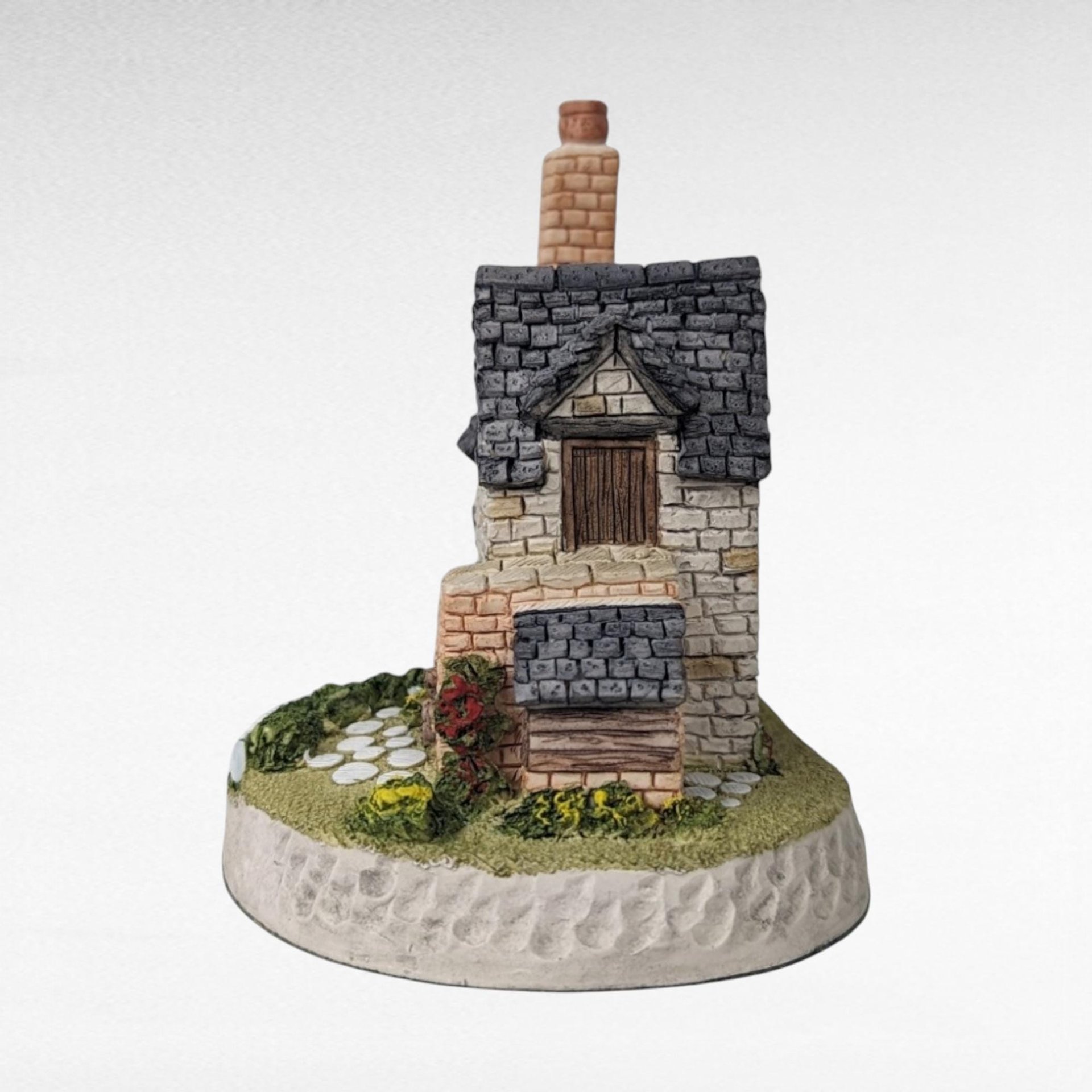 1993 David Winter The Smithy Cottage, Collectible English Village, Miniature House, Gift for Collectors