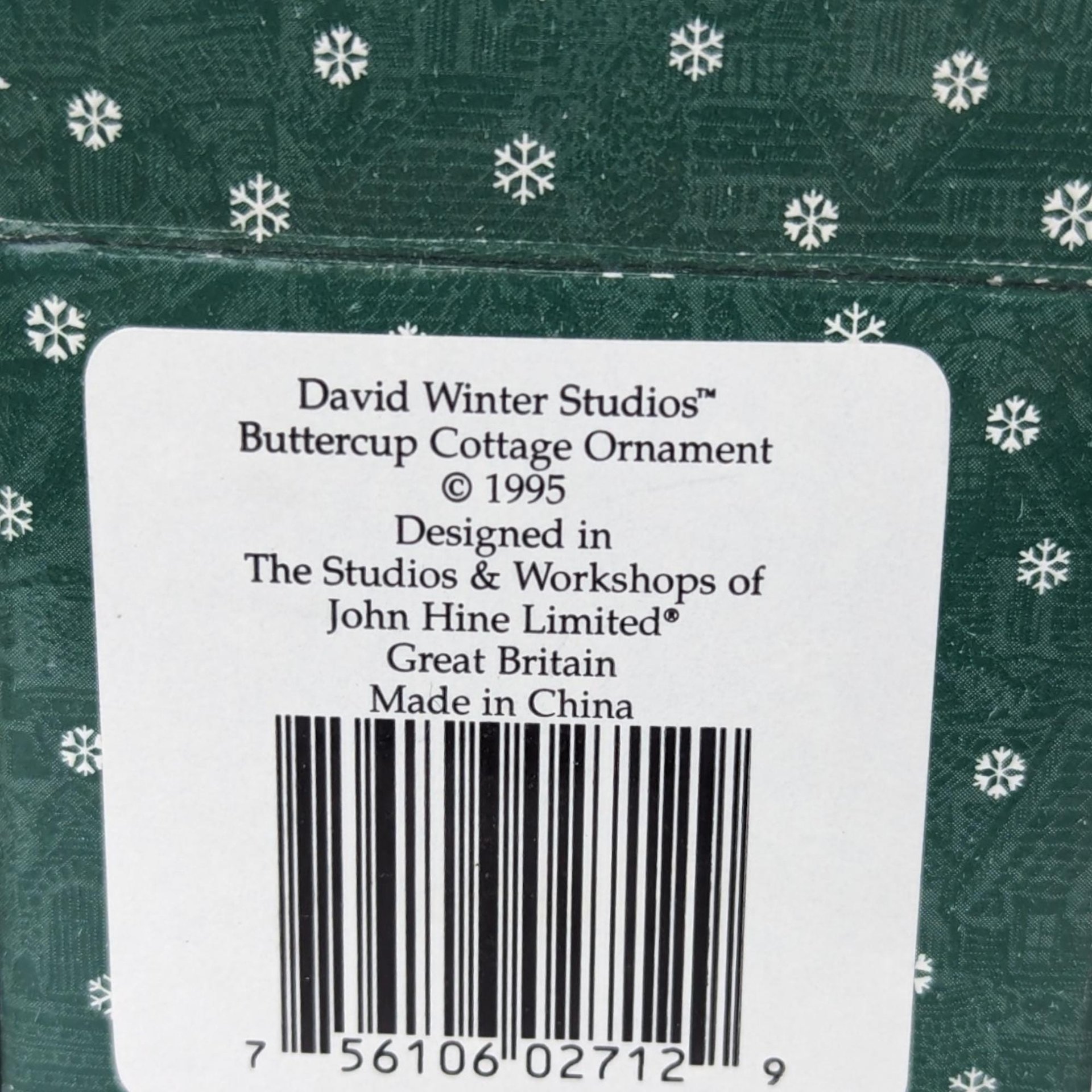 Pair of Vintage David Winter Cottage Ornaments: Buttercup Cottage and Flower Shop (1995)