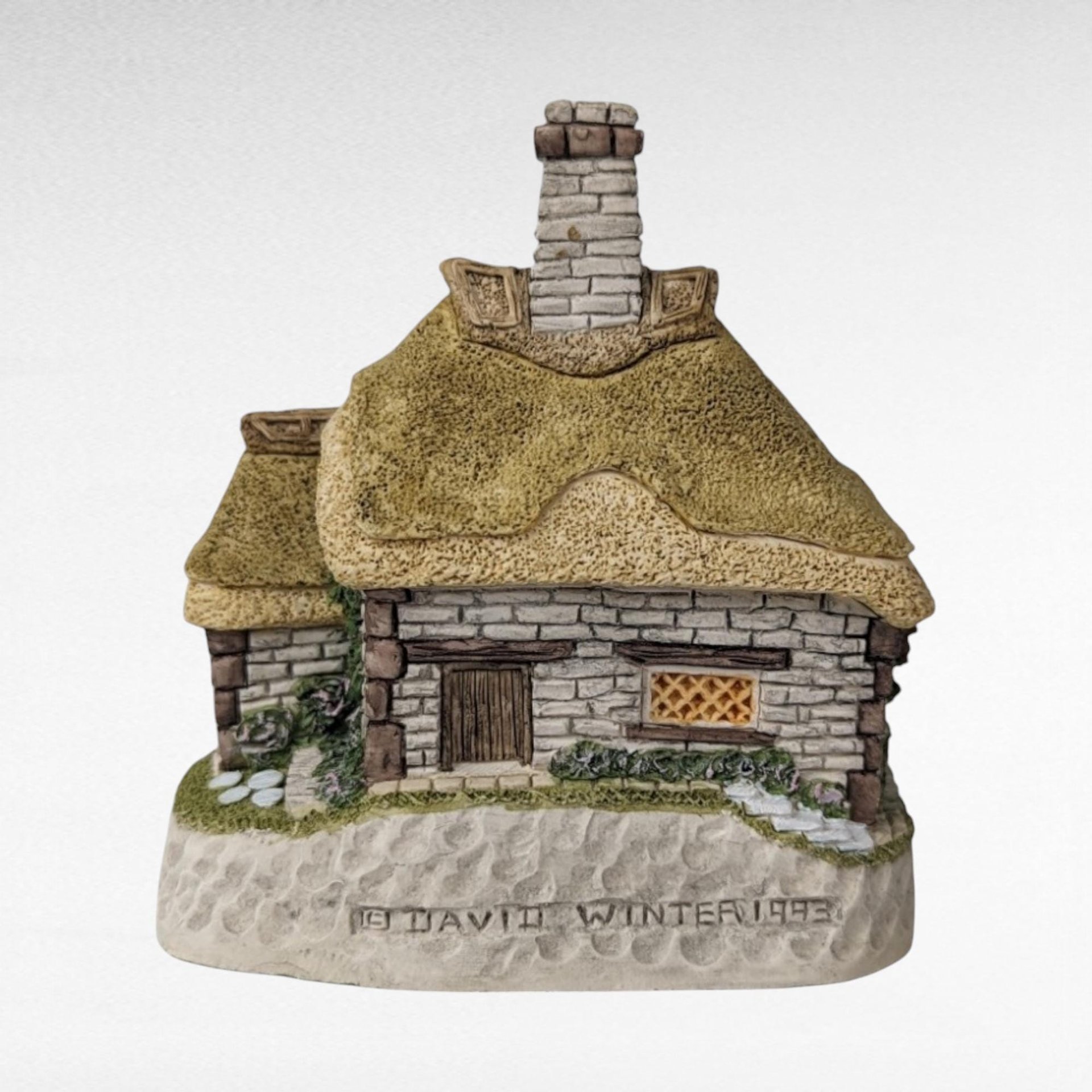 1993 David Winter Cottage "Glebe Cottage" | with COA and Original Box | Vintage Collectible