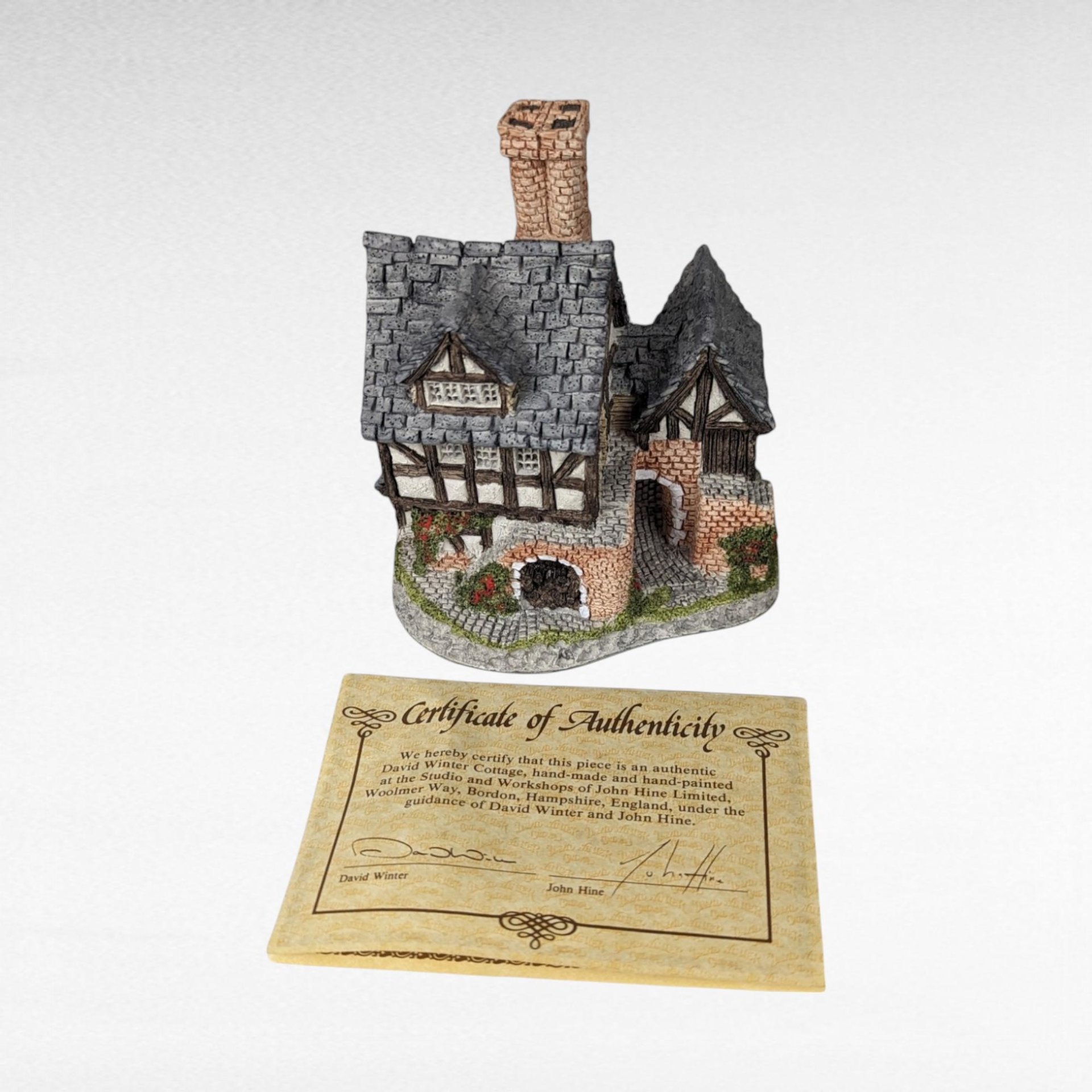 1983 David Winter Cottage "The Bakehouse" | with COA and Original Box | Vintage Collectible
