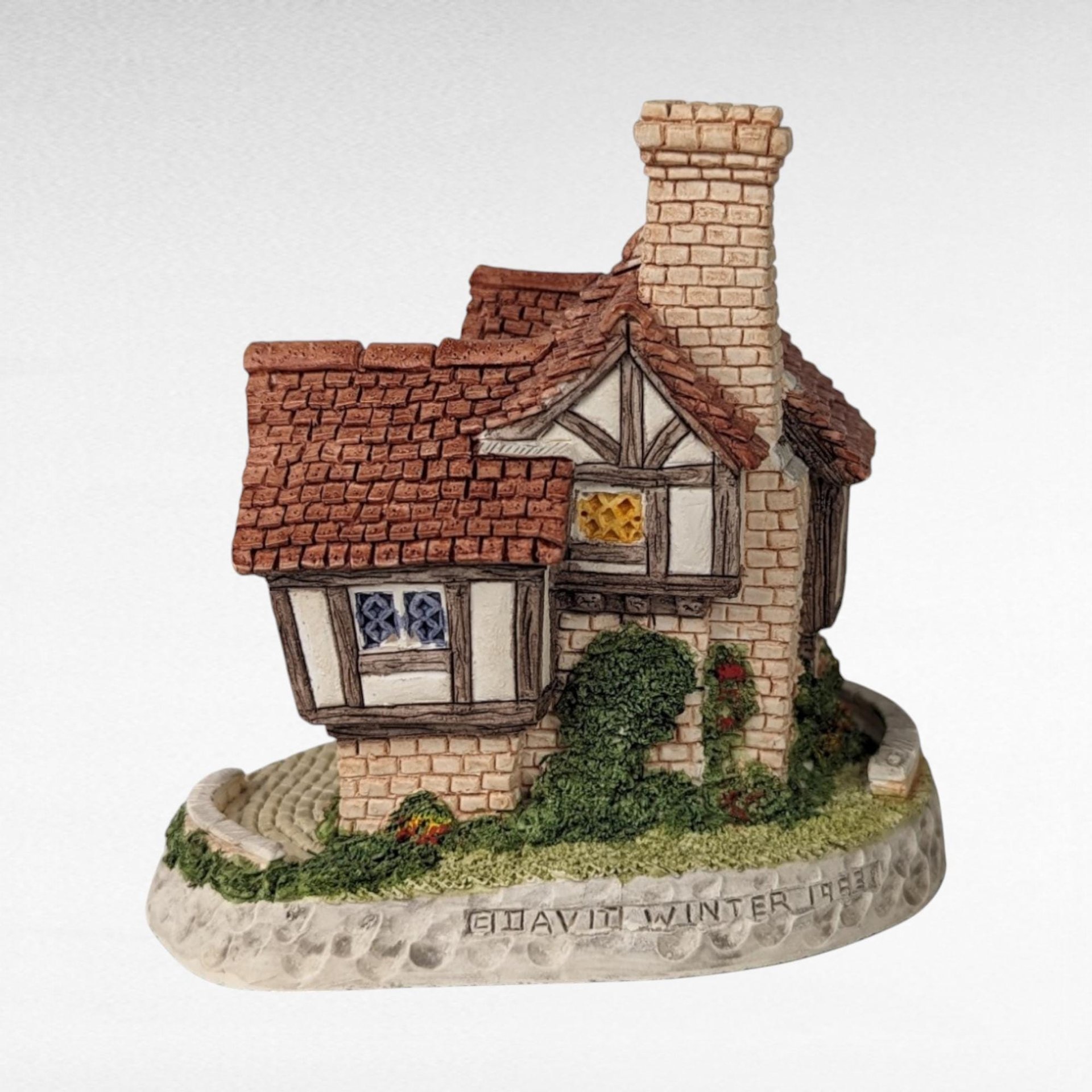 1993 David Winter Cottage "The Hall" | with COA and Original Box | Vintage Collectible