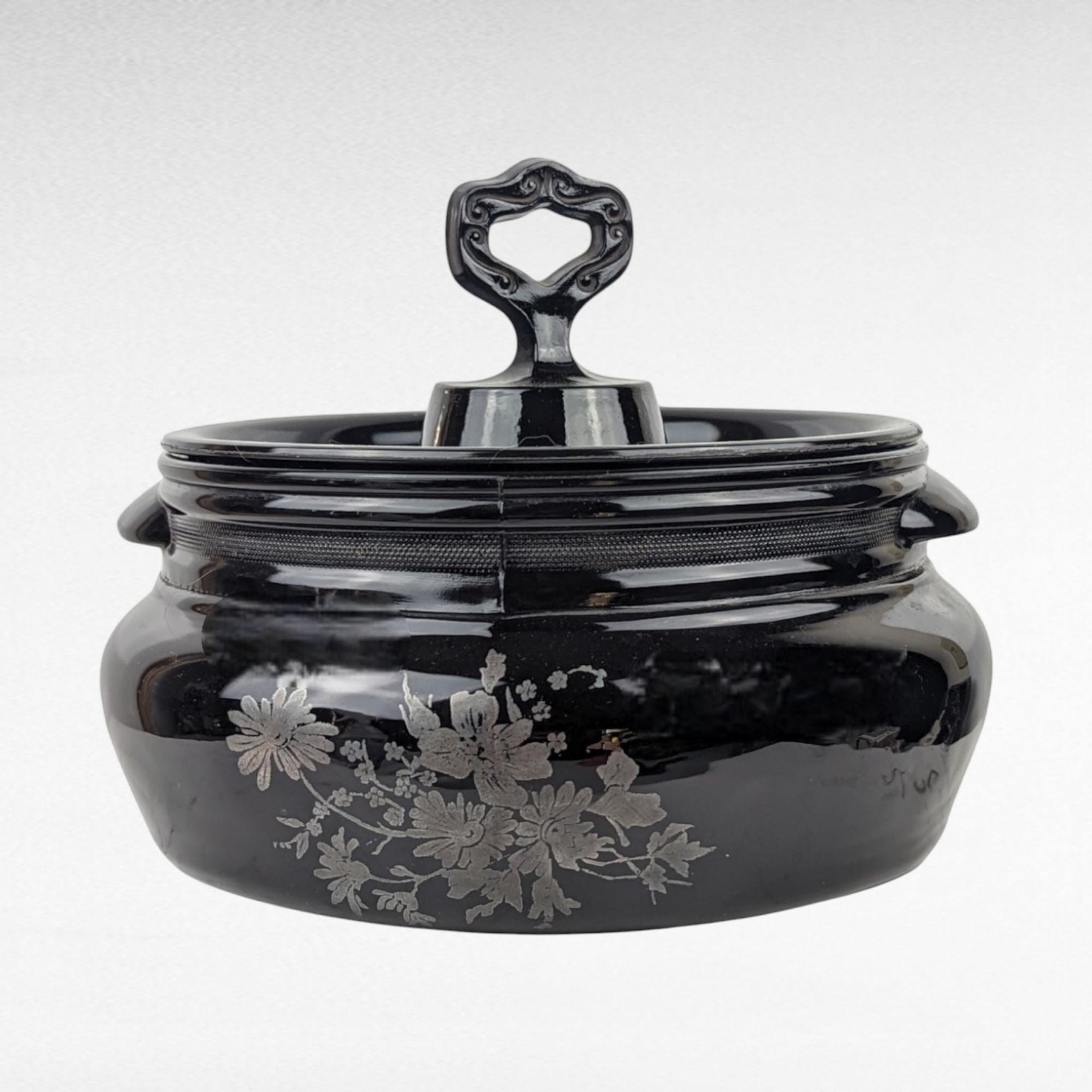 Vintage L.E. Smith Mt. Pleasant Black Glass Bean Pot with Lid | Black Amethyst Glassware |  Collectible Kitchenware | Serving Dish