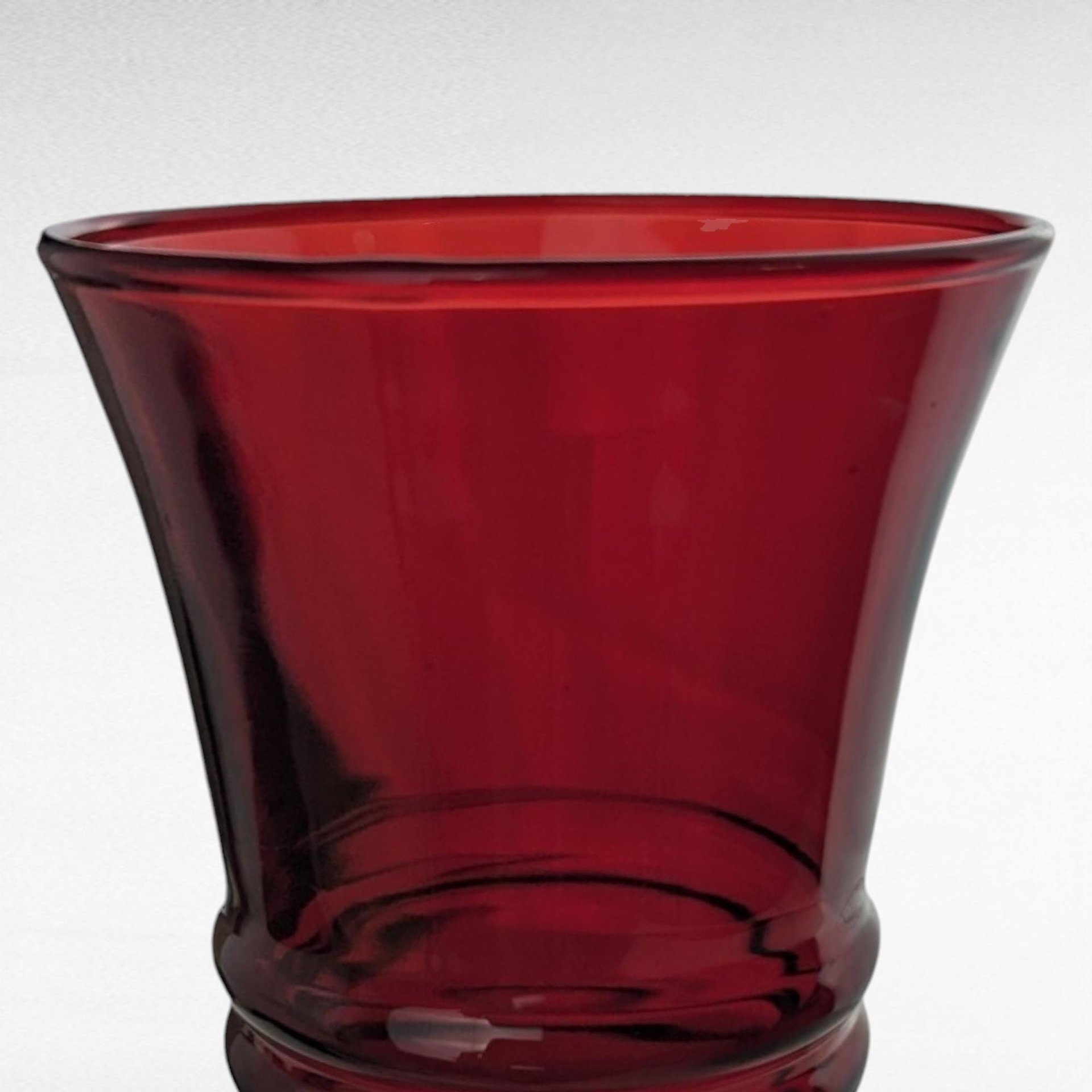 Vintage Anchor Hocking Ruby Red Vase | Royal Ruby Glass | Red Glass Vase | Collectible Glassware | Home Decor