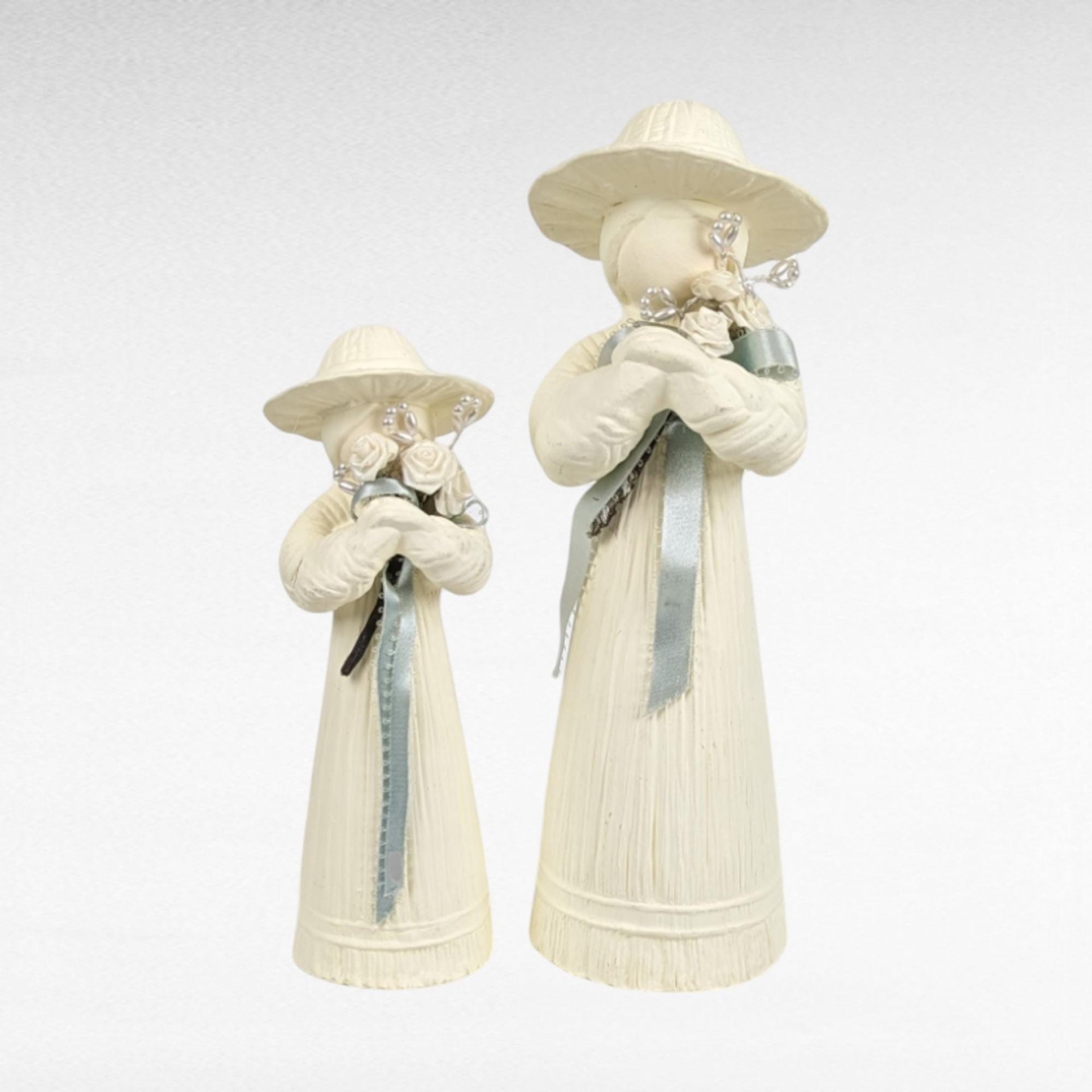 Vintage Mother Daughter Figurines | Ceramic Figurines | White with Blue Ribbon | Shabby Chic Decor | Gift for Mom