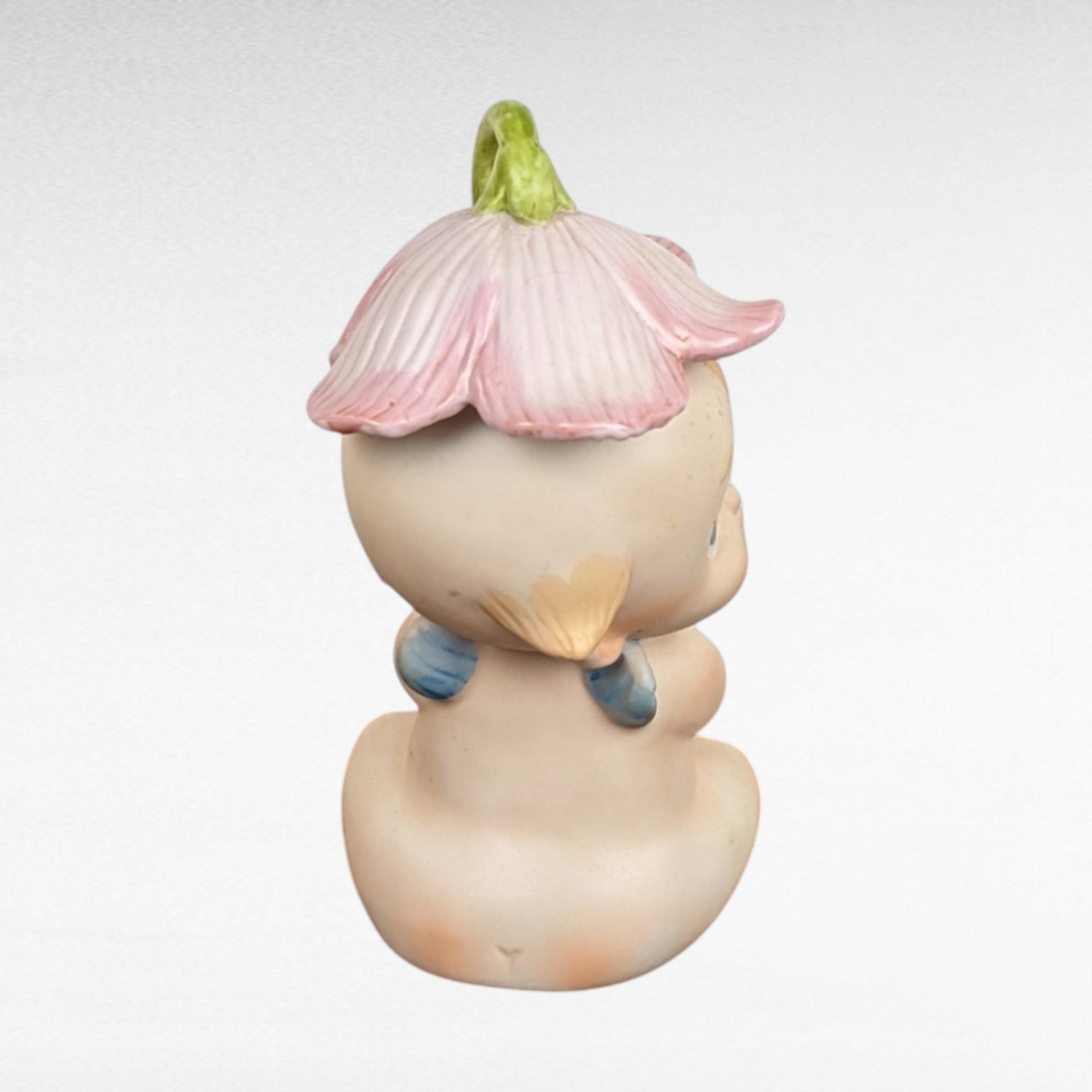 Vintage Porcelain Baby with Flower Lamp, Baby Figurine Lamp, Porcelain Lamp, Vintage Lamp, Child's Lamp