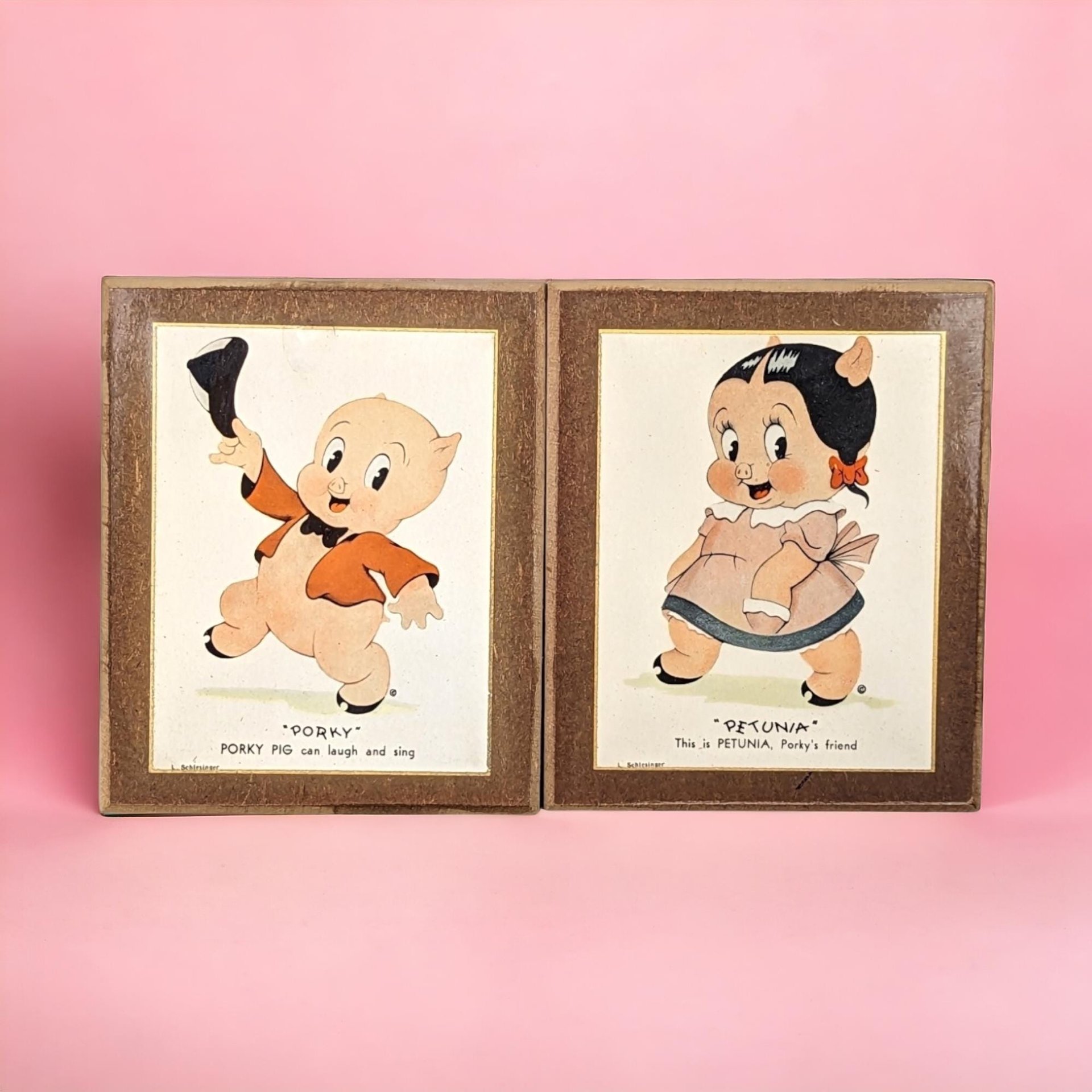 Vintage 1940s Porky Pig & Petunia Pig Wall Plaques | L. Schiesinger | Looney Tunes Decor | Cartoon Collectibles | 5.5 x 4.5 Inches