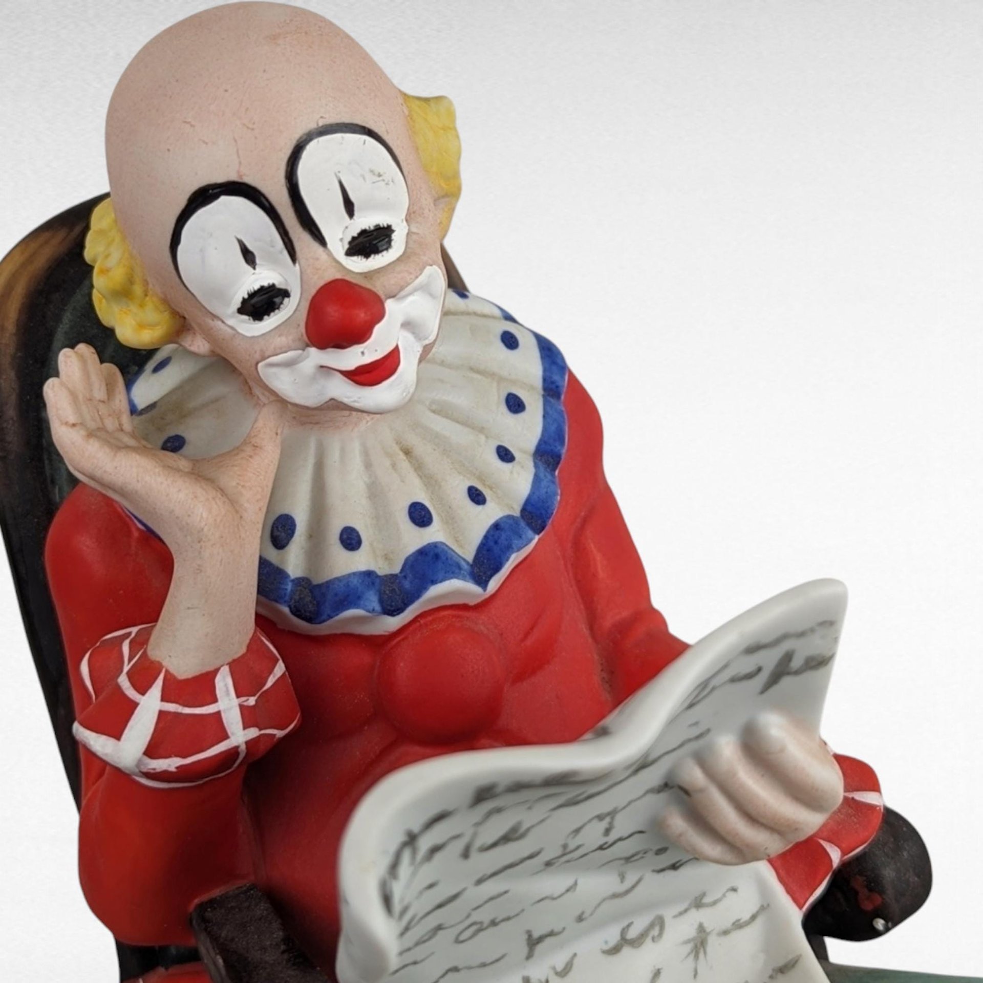 Vintage Toscany Clown Figurine | Porcelain Clown Reading Newspaper | Collectible Clown | Whimsical Decor | 8.75 Inches