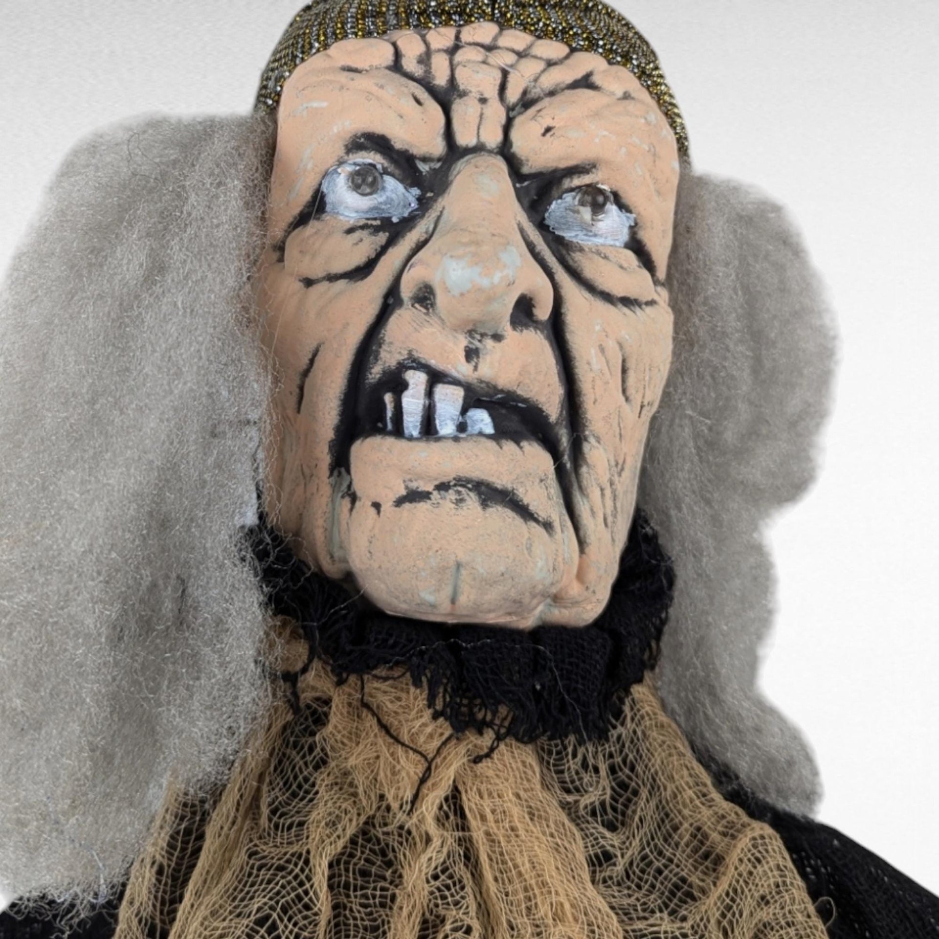 Vintage Animated Fortune Teller Halloween Decoration | Spooky Talking Witch | Haunted House Prop | Unique Halloween Decor