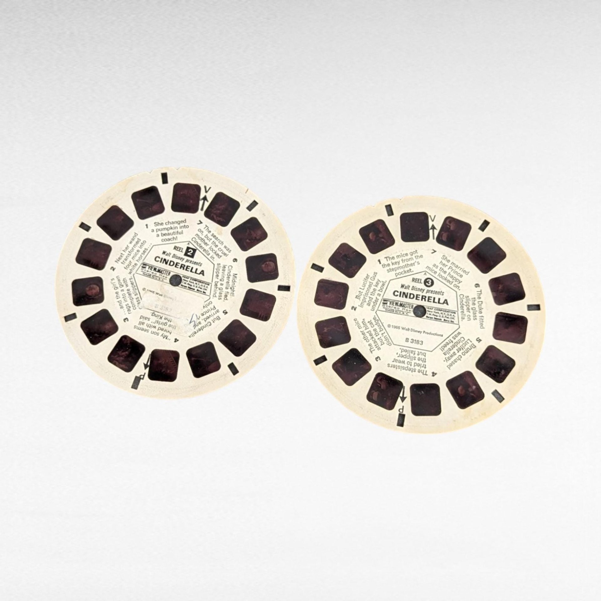 Vintage Sawyer's View-Master with 10 Discs - Dracula, Mickey Mouse, Disney - Gift for Collector