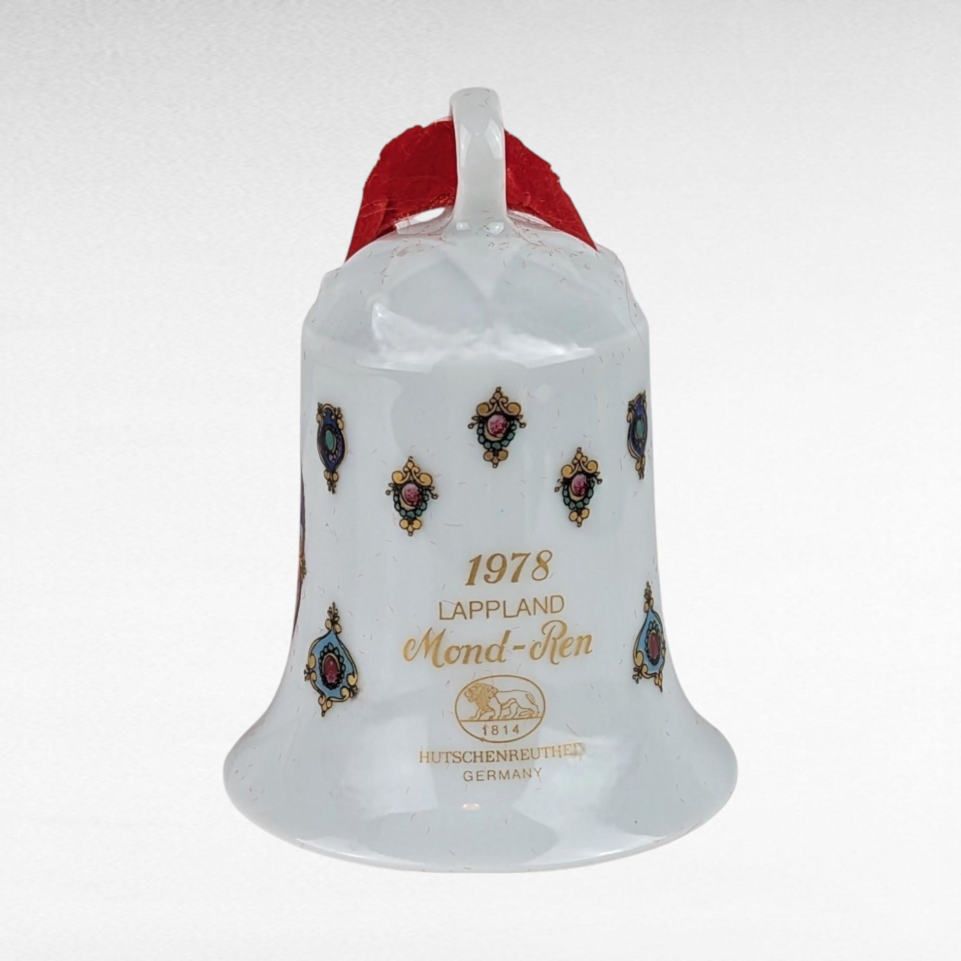 Vintage 1978 Hutschenreuther Annual Christmas Bell - Christmas in Lapland -  Porcelain Bell Ornament