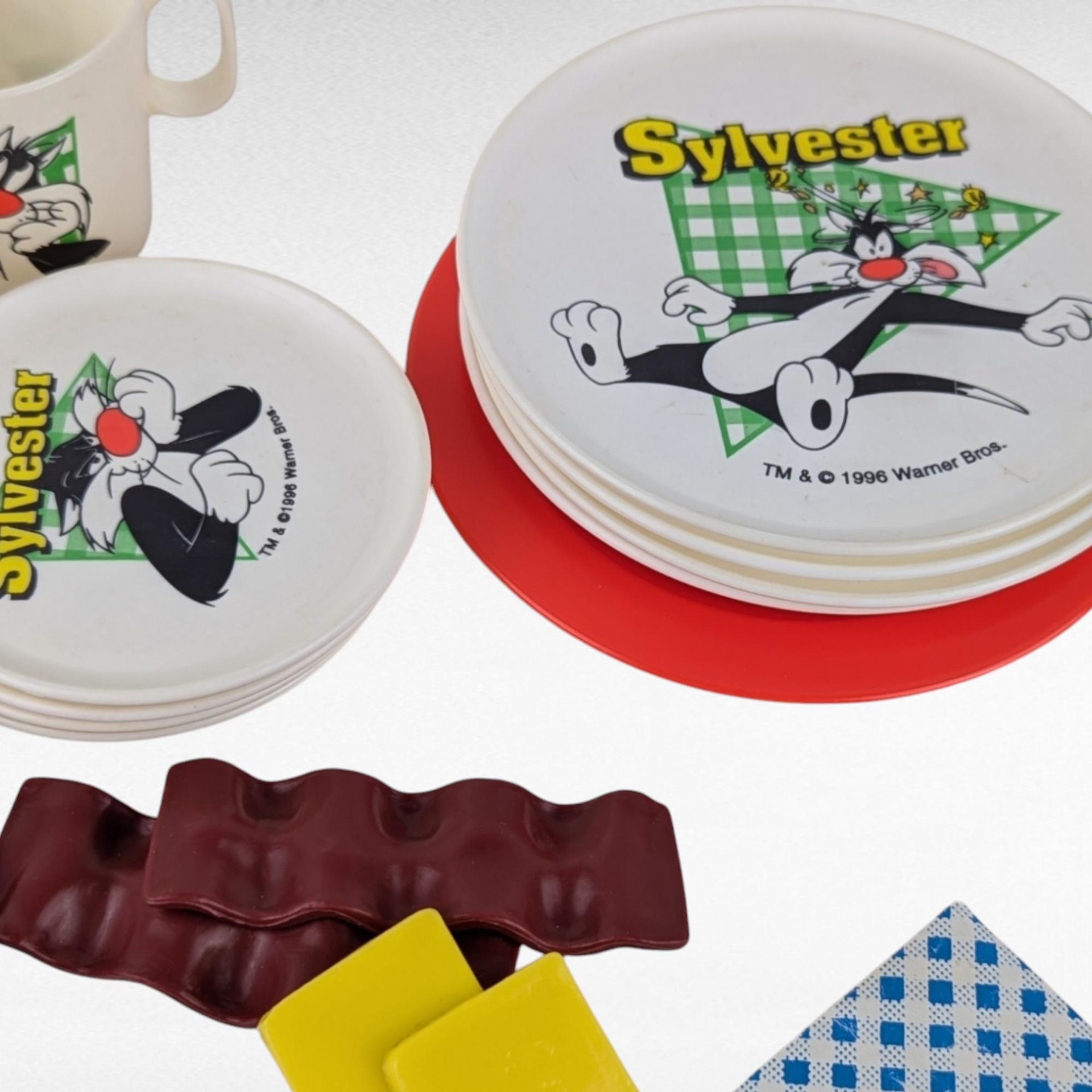 Vintage 1996 Looney Tunes Sylvester Child's Play Set, Chilton, Pretend Play, Kids Kitchen, Gift for Child, Collector's Item