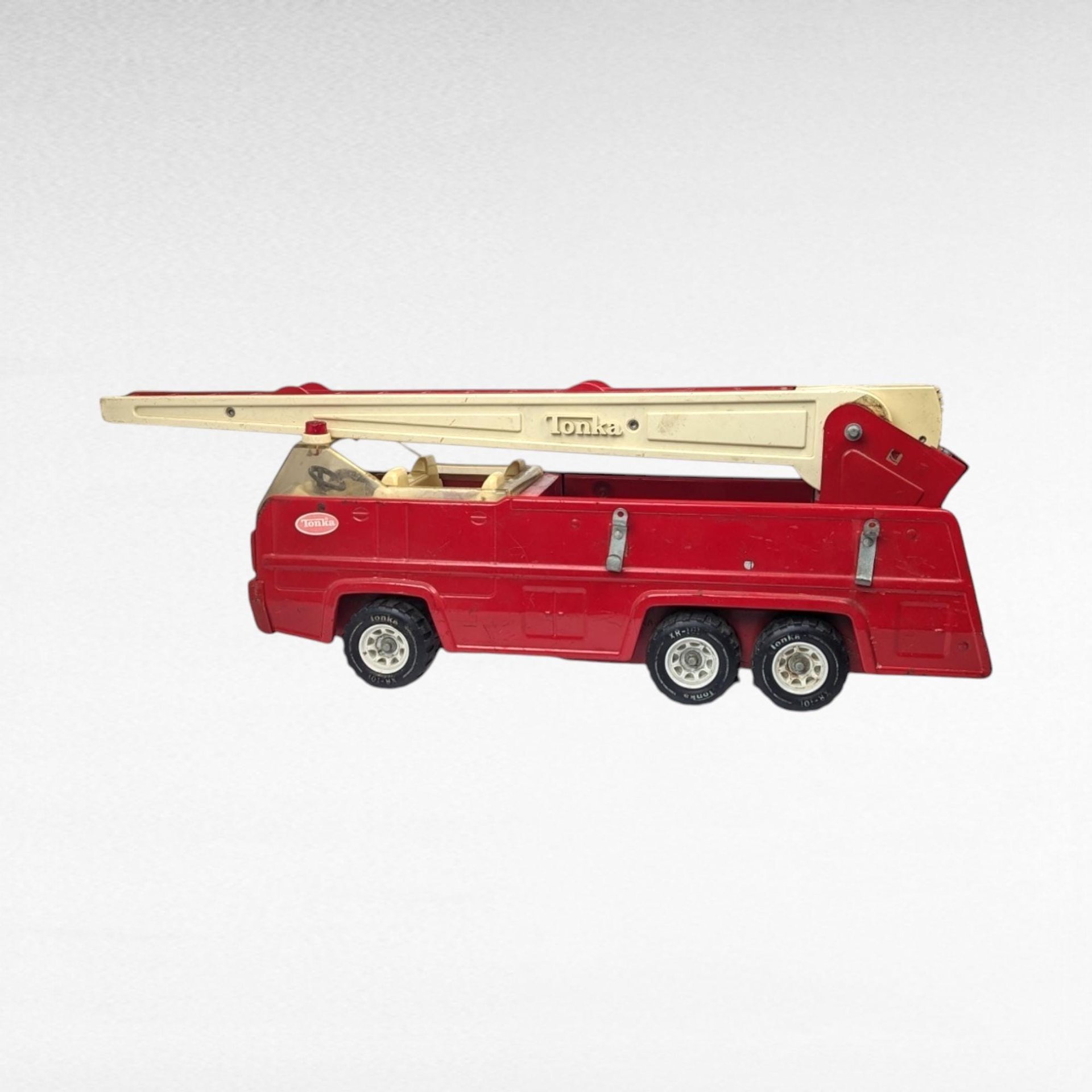 Vintage Tonka Fire Truck - Large Metal Toy Truck - Collectible Fire Engine