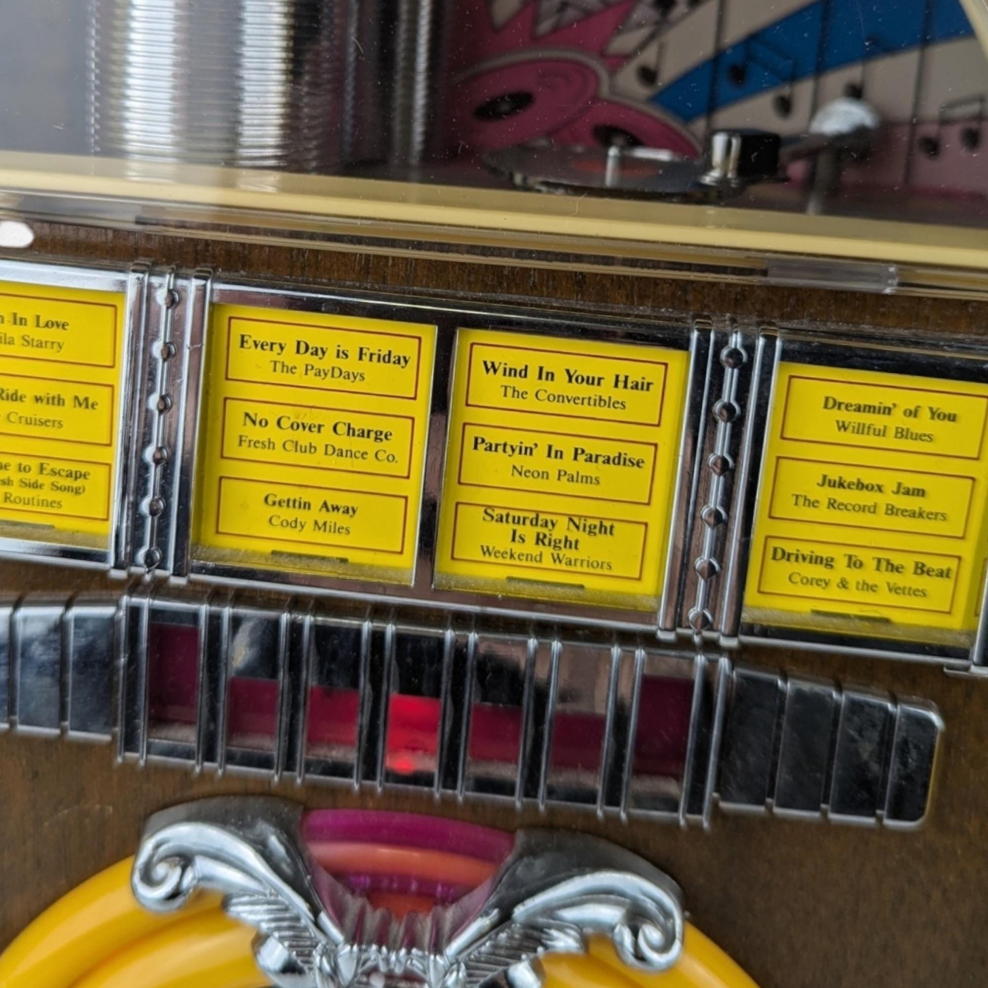 Vintage Salem Freshside Collector Edition Radio, Cassette Player, 14" Retro Jukebox Style, Working, Gift for Music Lovers