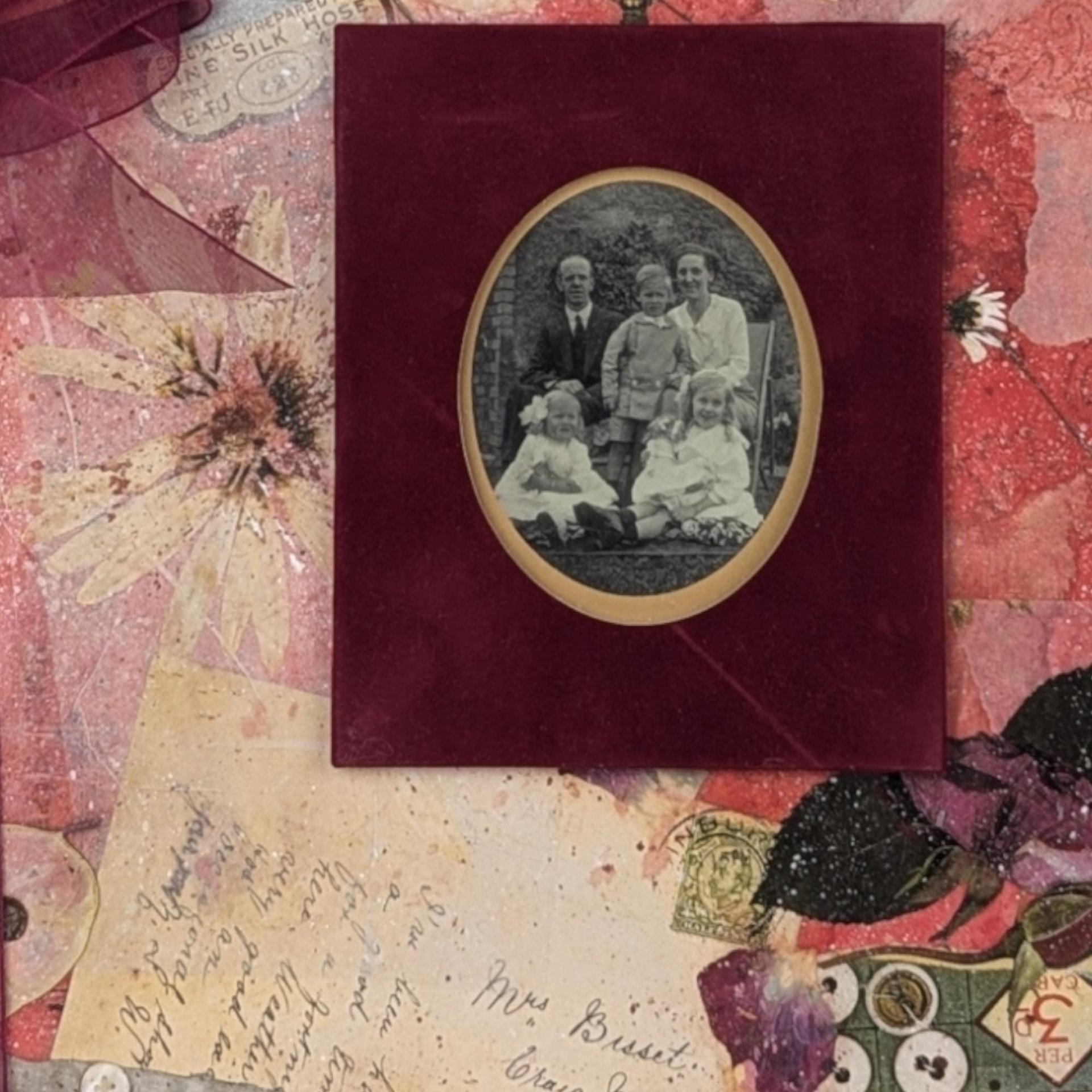 2001 New Seasons Victorian Family Keepsake Memory Book, 12x12 Photo Album Scrapbook, Holds Variety of Photos, Vintage Memory Book