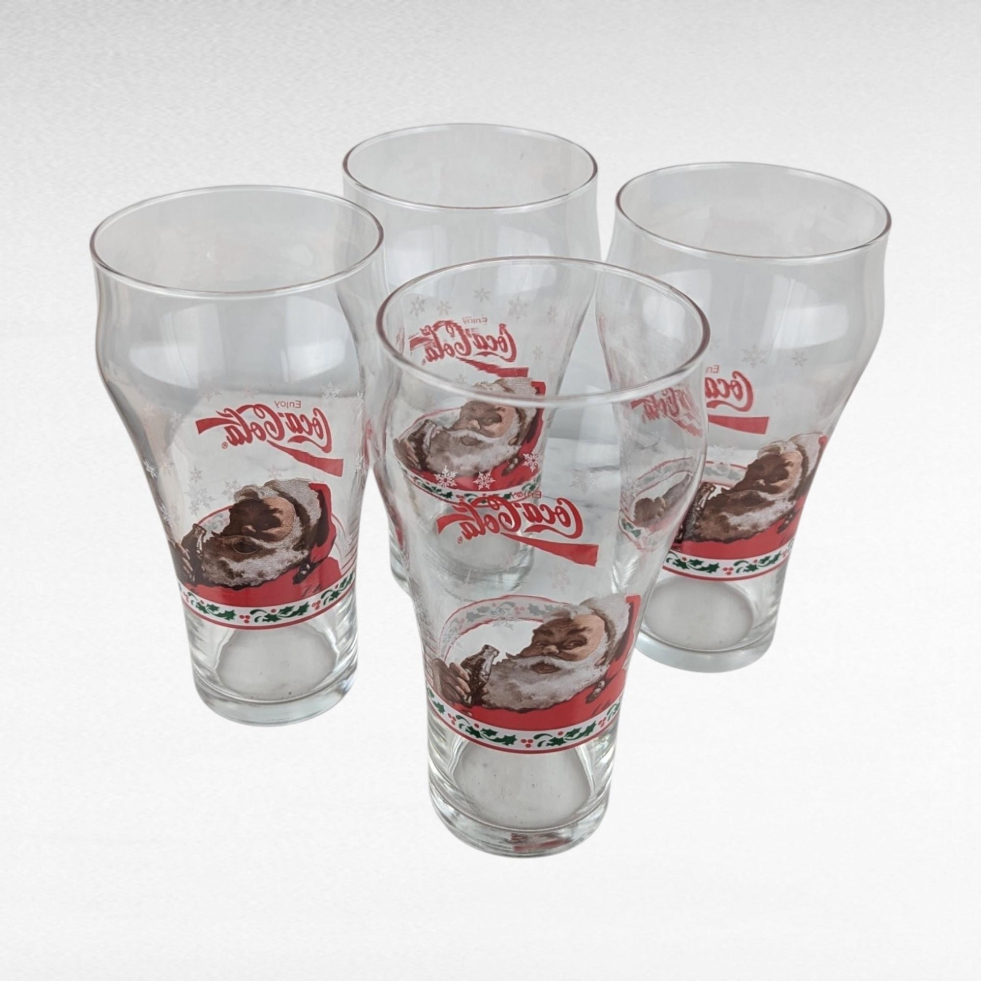 Set of 4 Vintage Libby Coca-Cola Santa Glasses - Christmas Glasses - Holiday Decor - Collectible Glassware - Coke Glasses