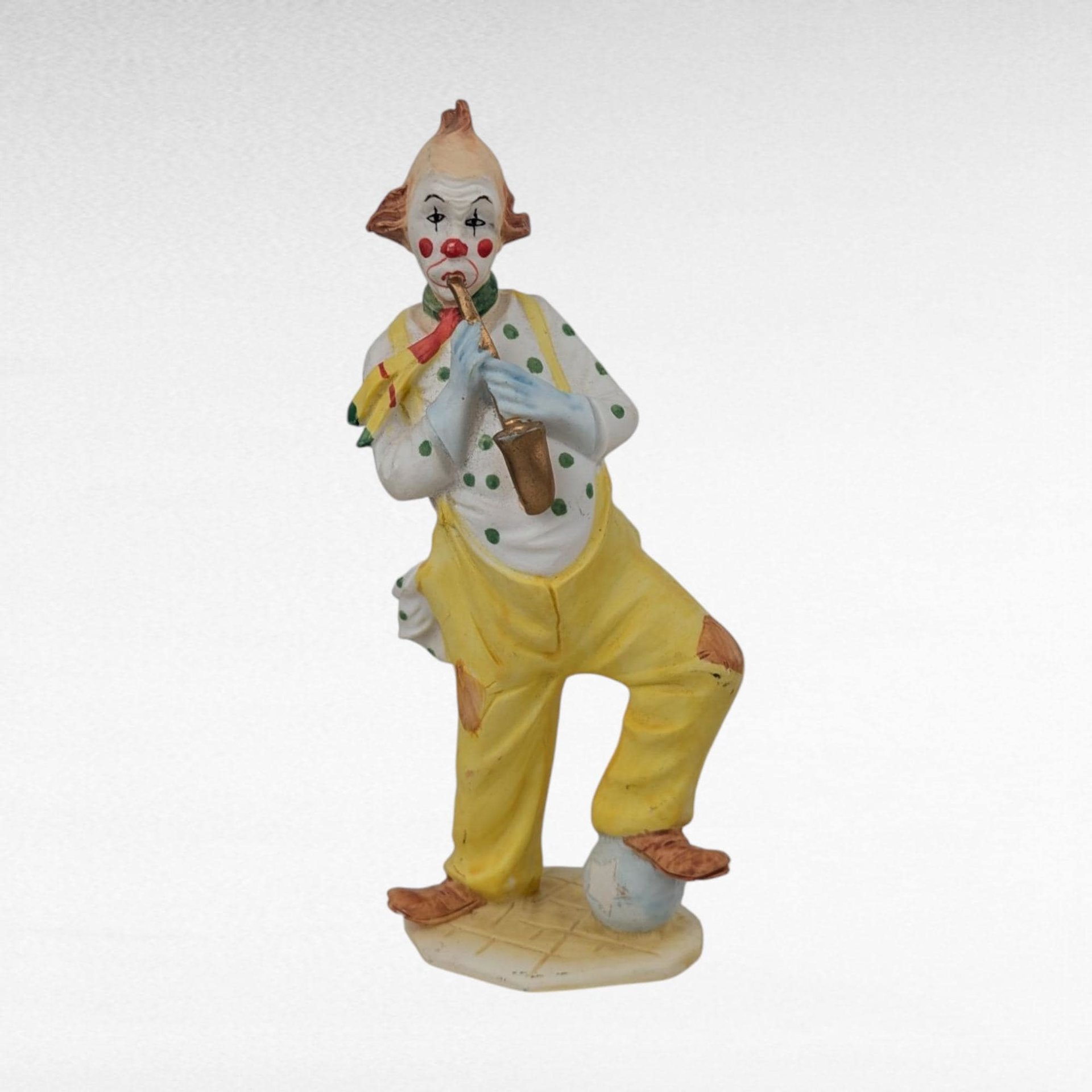Vintage Resin Clown Figurines, 8" Musical Clown Decor, Whimsical Clown Pair, Gift for Clown Collector, Circus Decor