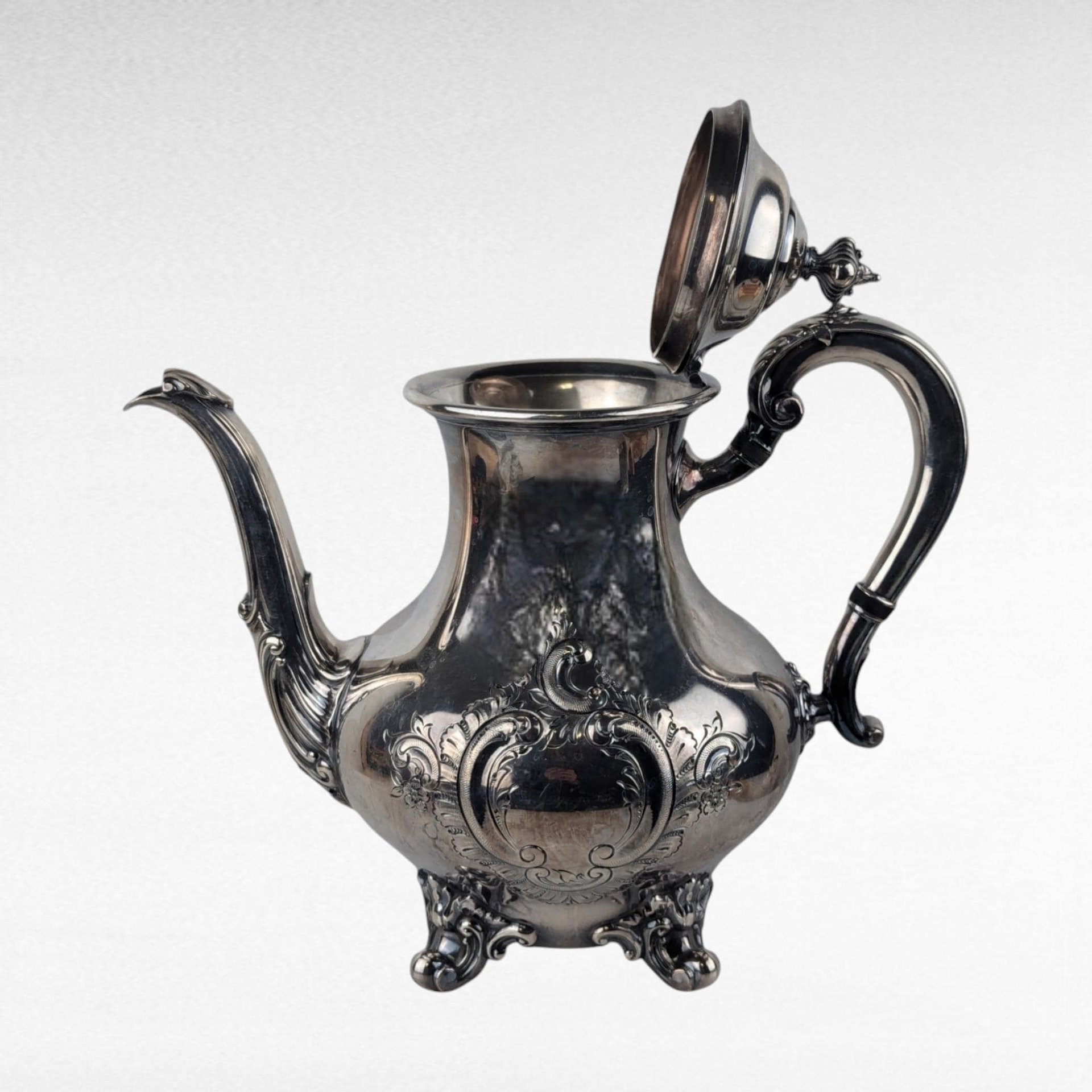 Vintage Reed & Barton Silver Plated Teapot, Hand Chased Regent Pattern, Elegant Tea Service, Collectible Silverware, Gift for Hostess