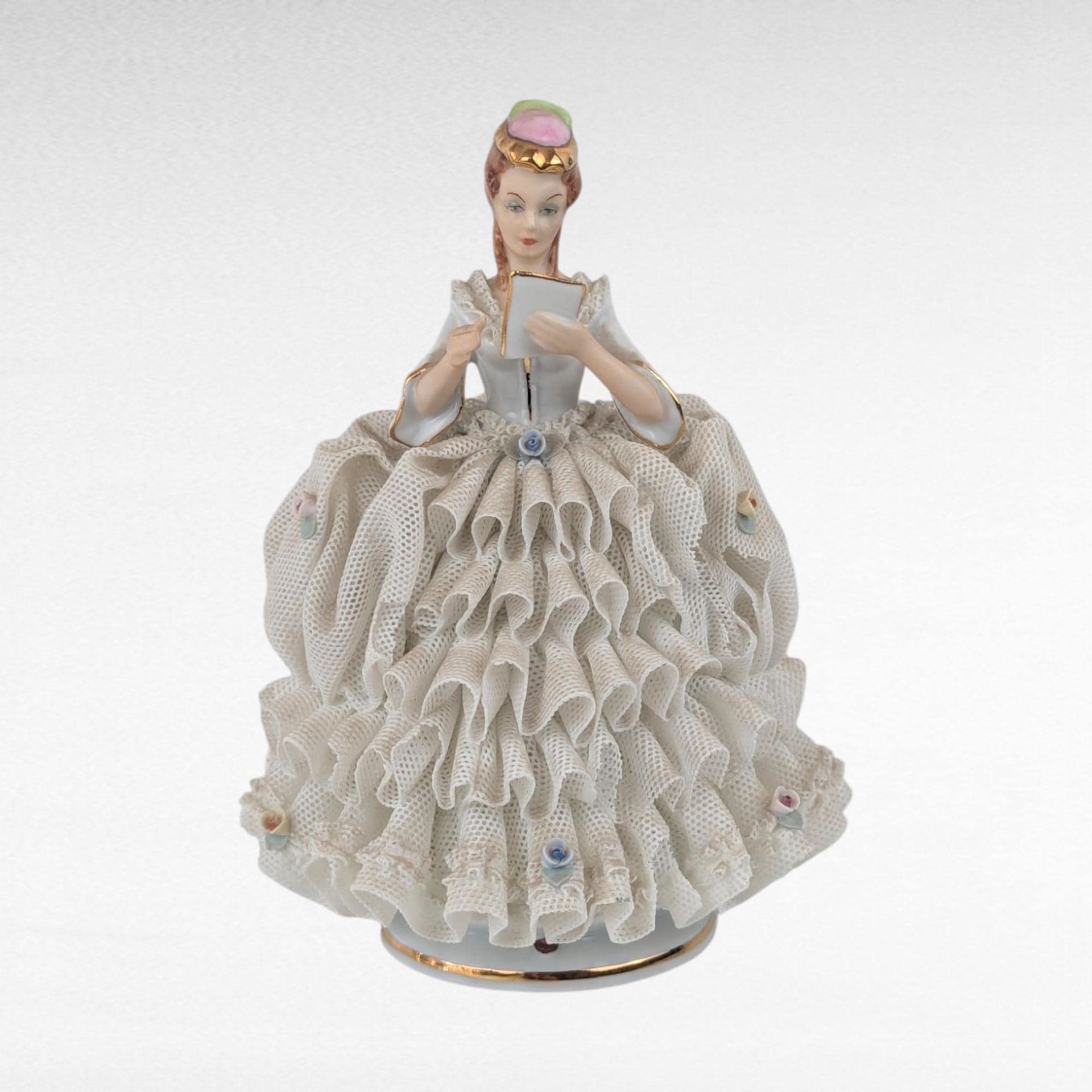 Vintage Reine Handarbeit Porcelain Lady Reading Figurine, German Porcelain, Reading Woman Statue, Gift for Book Lover, Vintage Home Decor