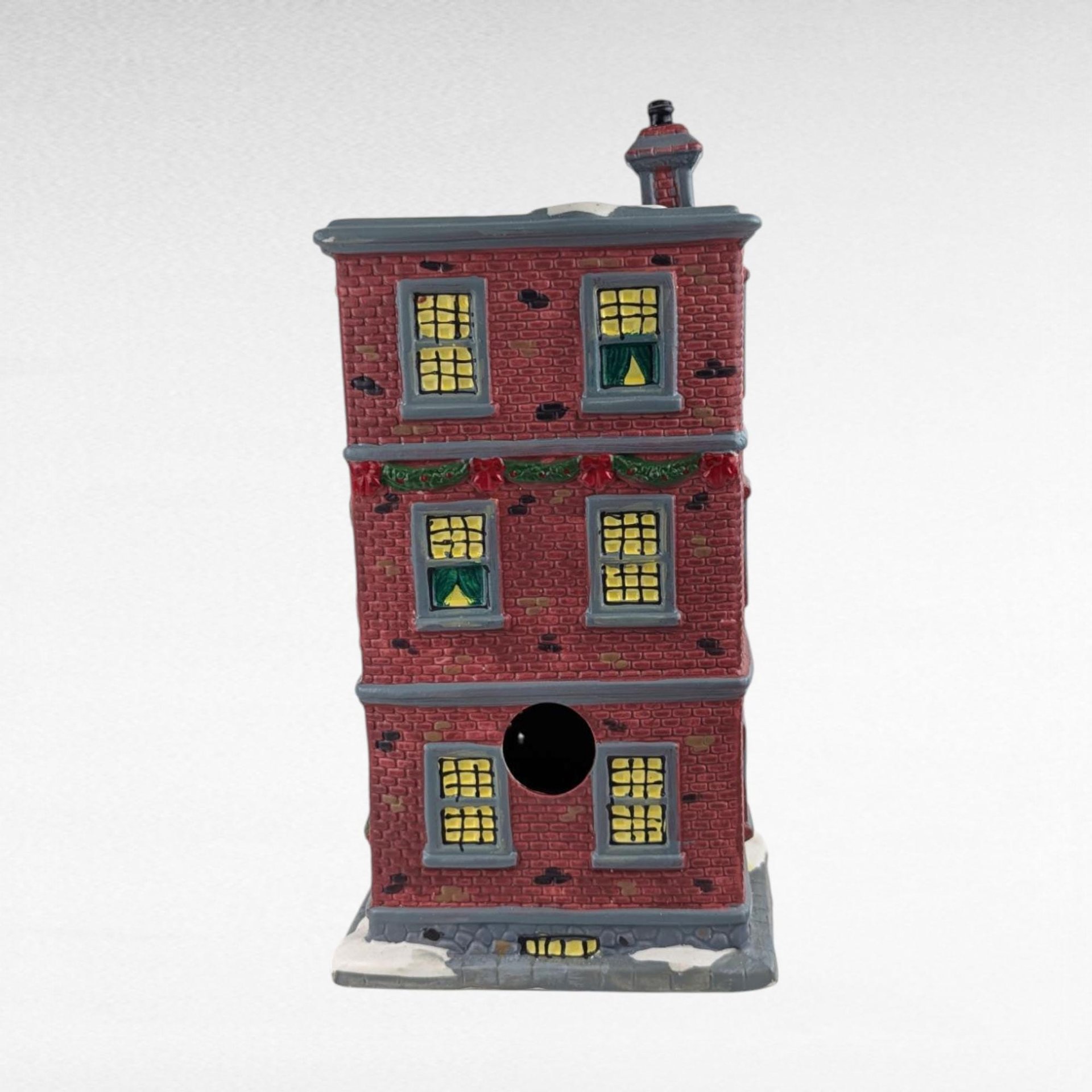 2005 Santa's Workshop Wheatley Inn Lighted Village House, Christmas Village Display, Holiday Decor, Gift for Collector, Vintage Christmas