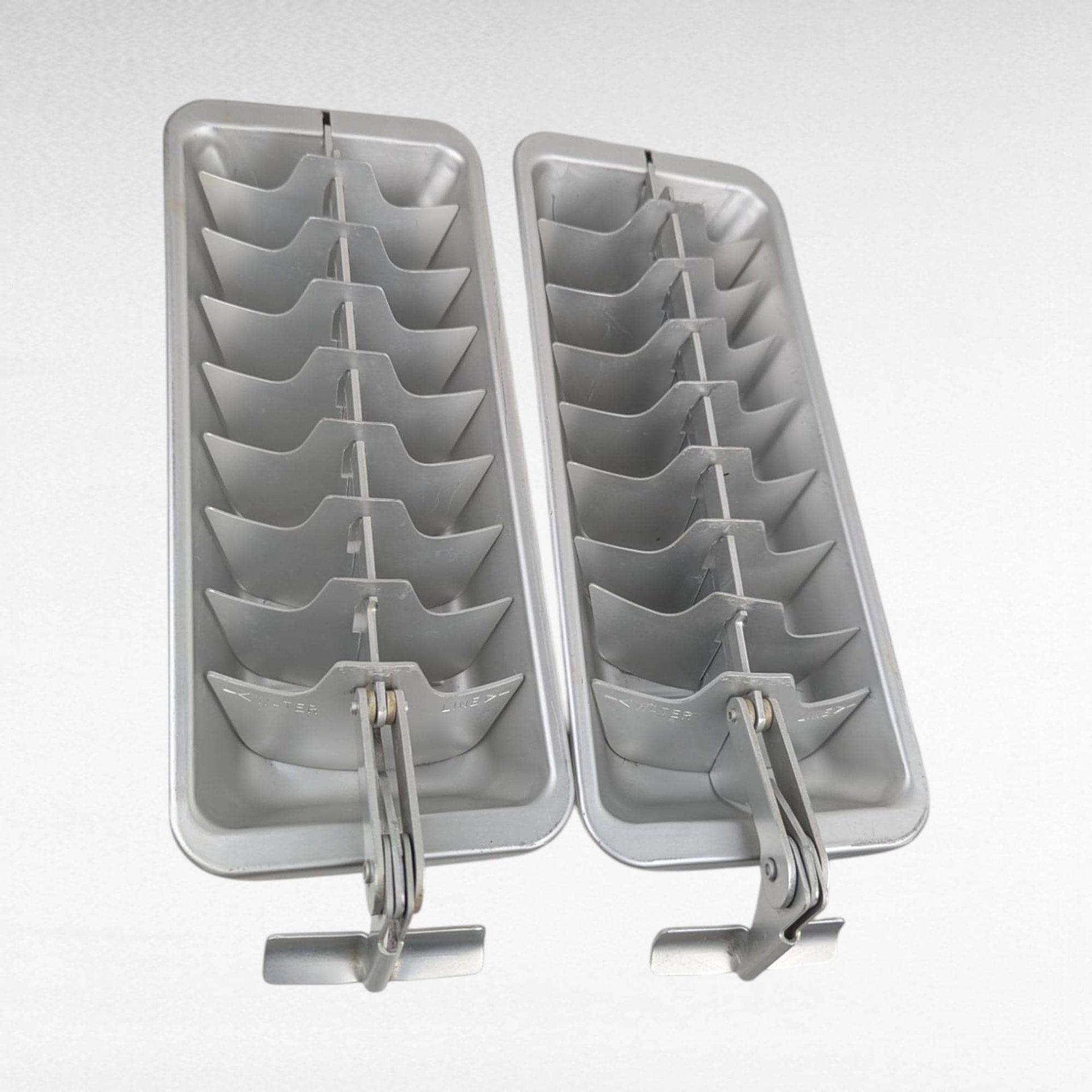 Pair of Aluminum Ice Cube Trays, Vintage Kitchenware, Functional Ice Trays, Classic Refrigerator Accessory, Gift for Home Bar Enthusiasts