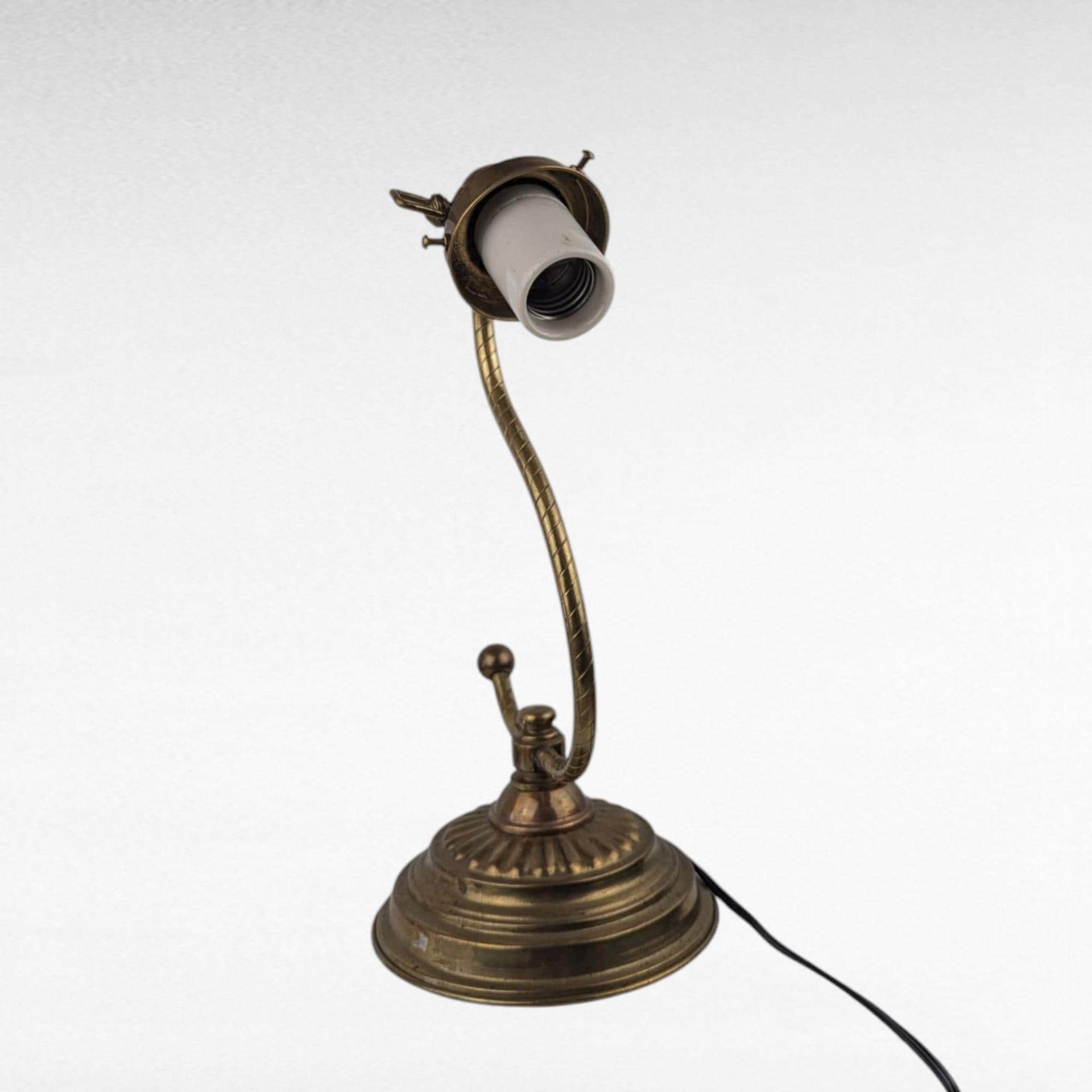 Vintage Metal S-Curve Table Lamp, 13 Inch Height, Decorative Desk Light, Gift for Home Office