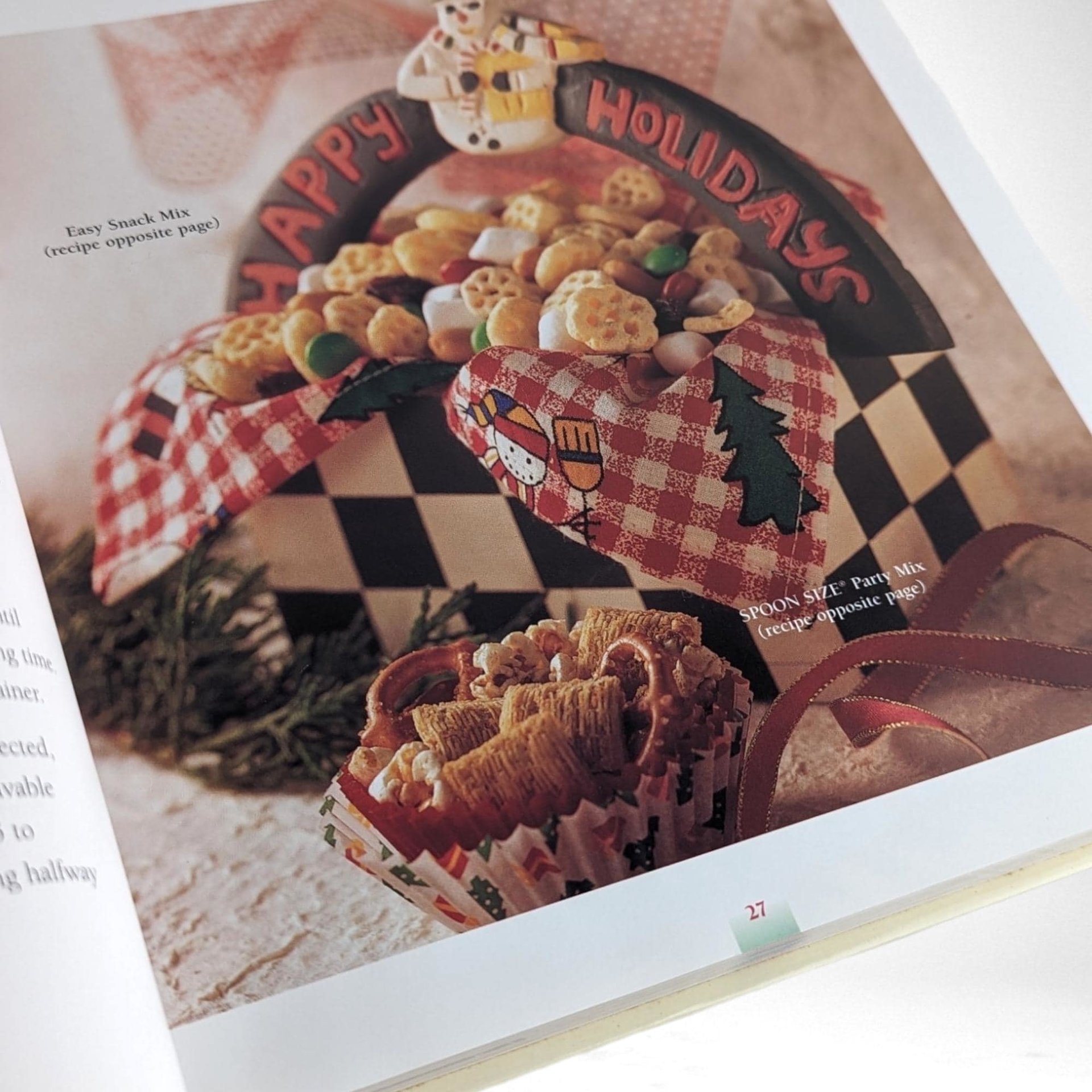 Vintage Christmas Craft and Cookbook Pair - BHG Treasury Crafts & Foods, Kraft Best Ever Holiday Recipes - Retro Christmas Decor