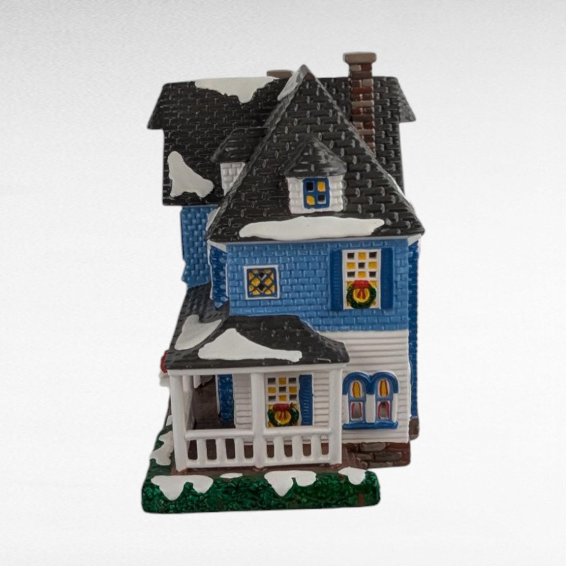 1996 Dept 56 Shingle Victorian House, Snow Village Collectible, Lighted Christmas Village Display, Holiday Home Decor Gift