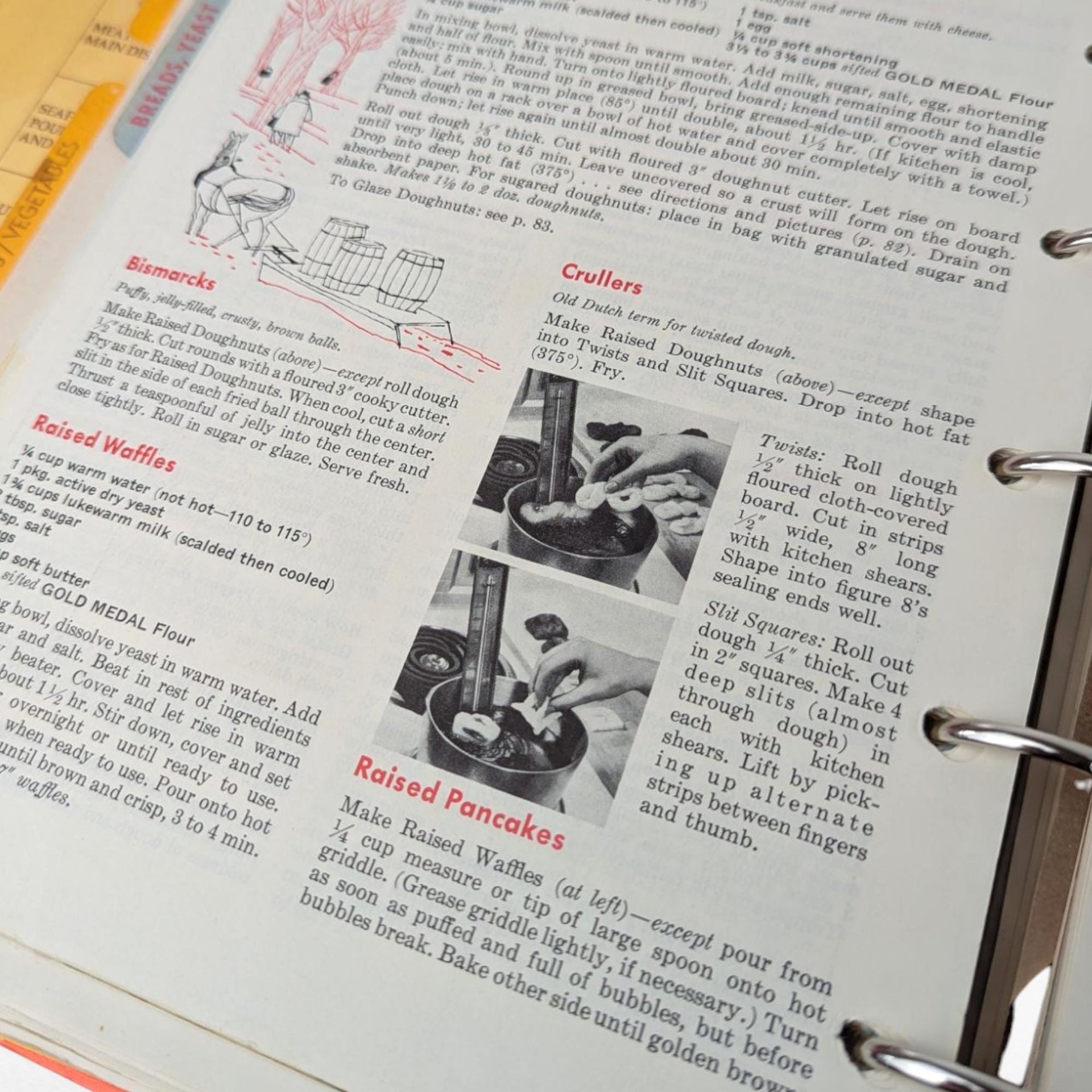1984 Betty Crocker's Cookbook, 12th Edition, Hardcover, Ring Binder, Vintage Recipe Book, Classic Cooking, 400 Pages