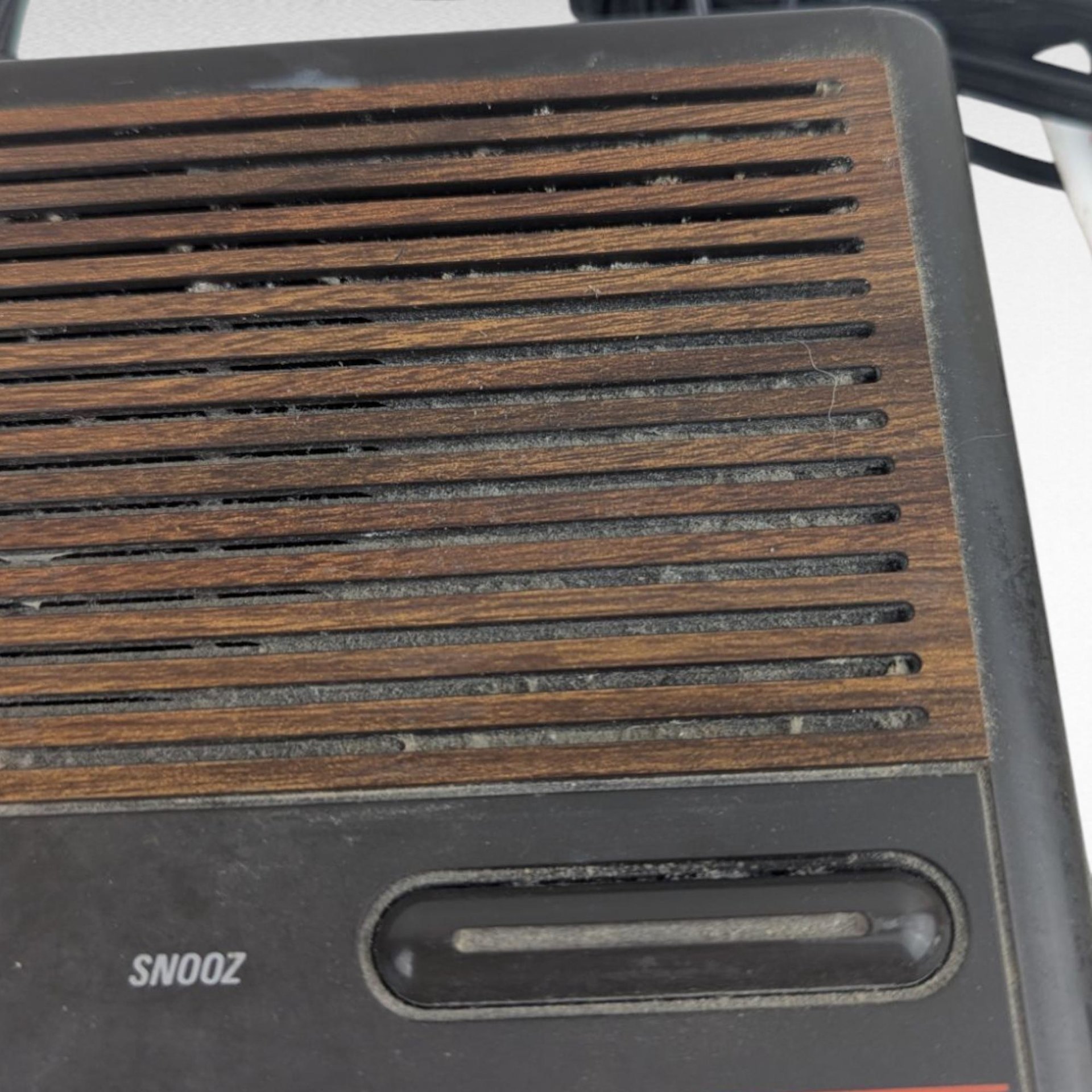 Vintage GE Digital Alarm Clock Radio, Model 7-4612A Working, Classic Bedside Radio, Gift for Music Lovers