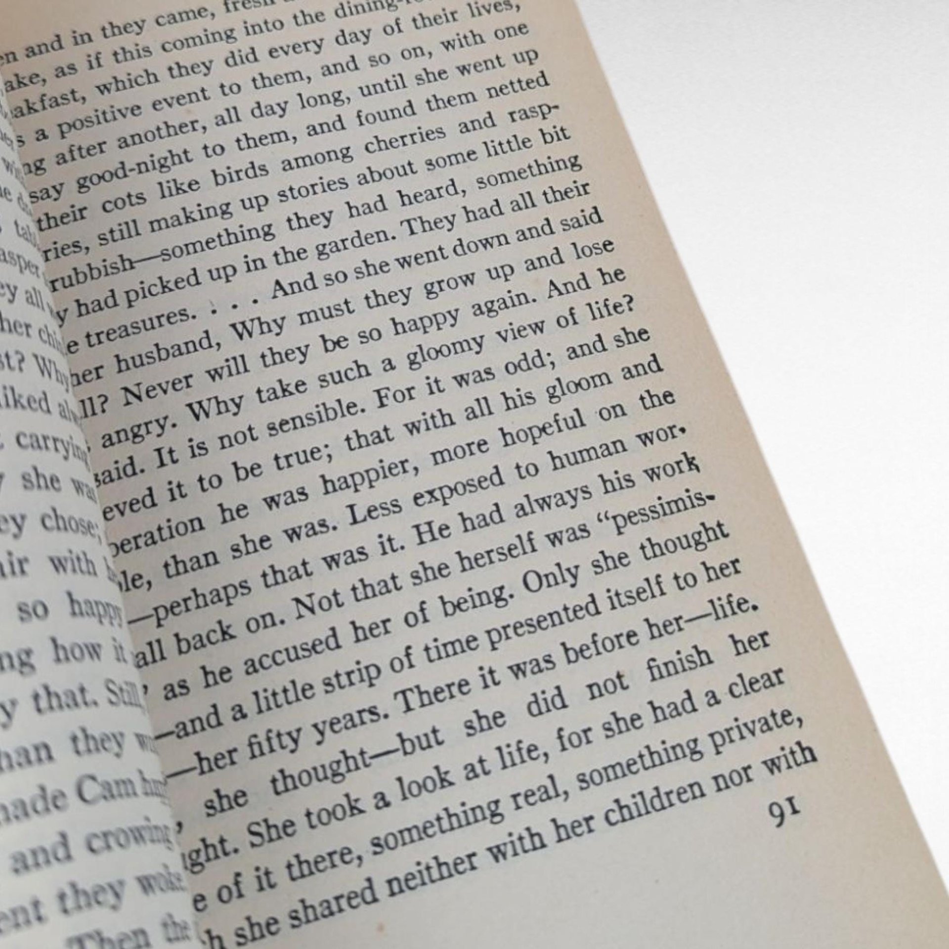Vintage 1955 To the Lighthouse by Virginia Woolf, Softcover, Classic Literature, Bloomsbury Group, Literary Gift