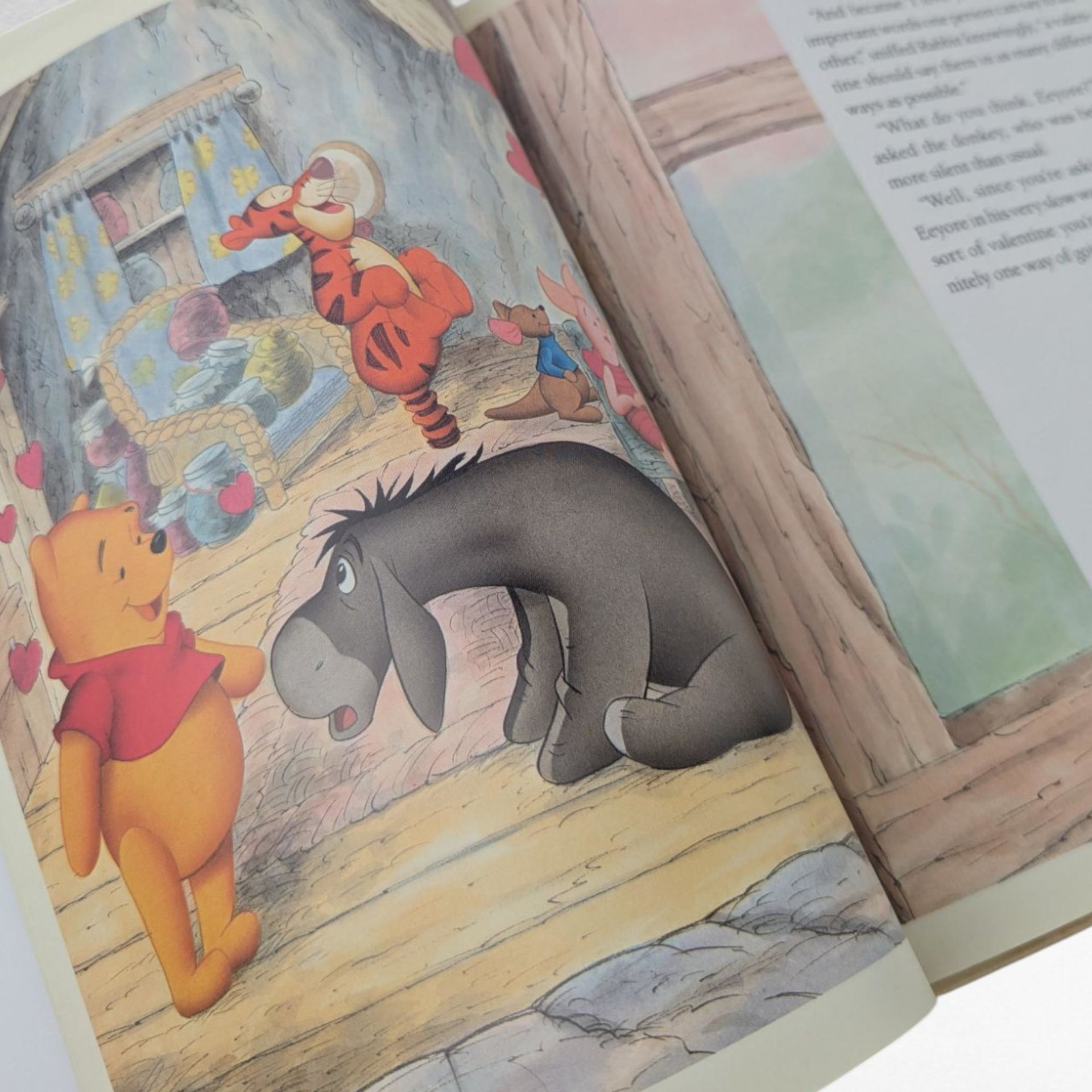 1995 Disney Winnie the Pooh's Valentine Hardcover Book, Children's Valentine Story, Pooh Bear Gift