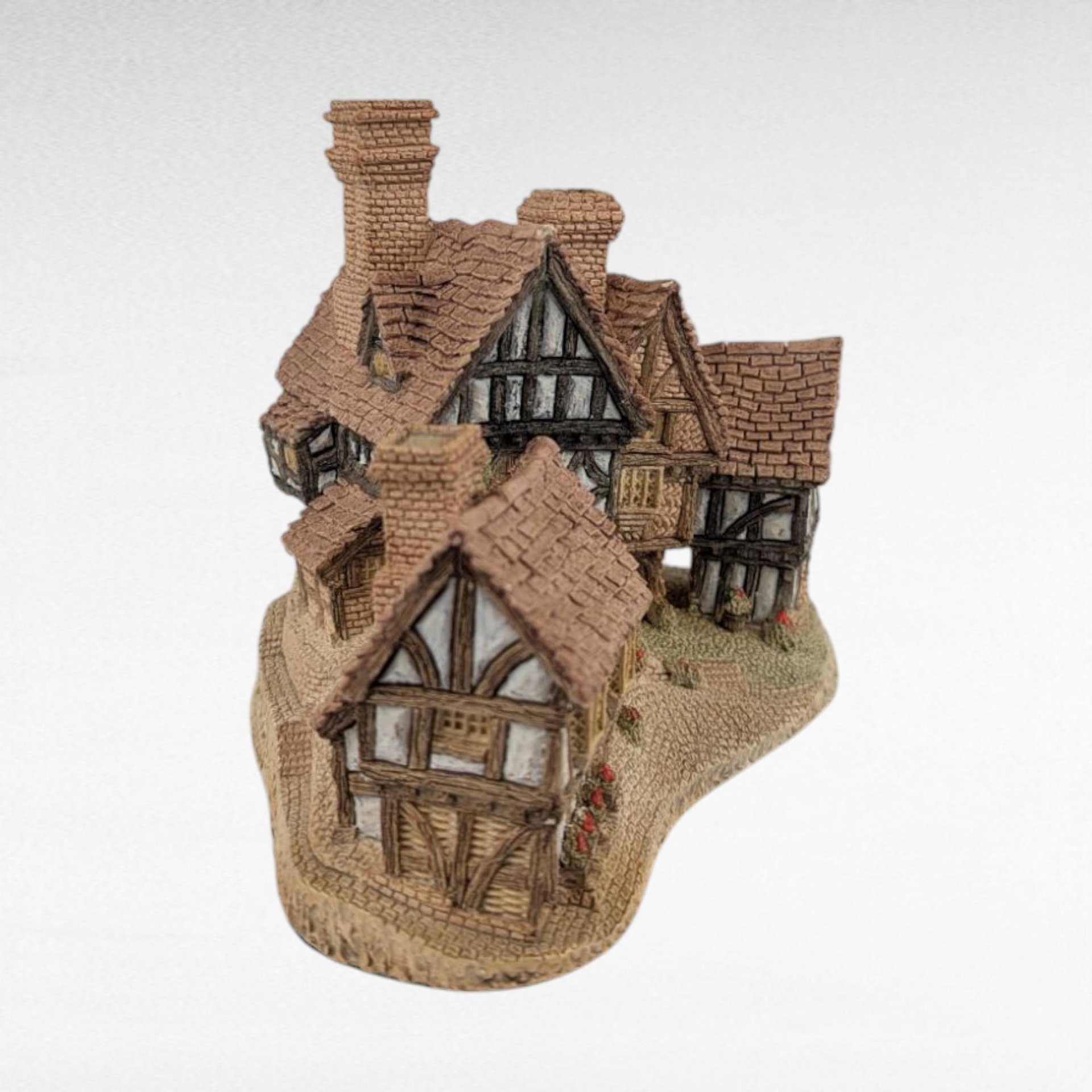 1981 David Winter Stratford House Figurine, Vintage English Village Sculpture, Collectible Home Decor Gift
