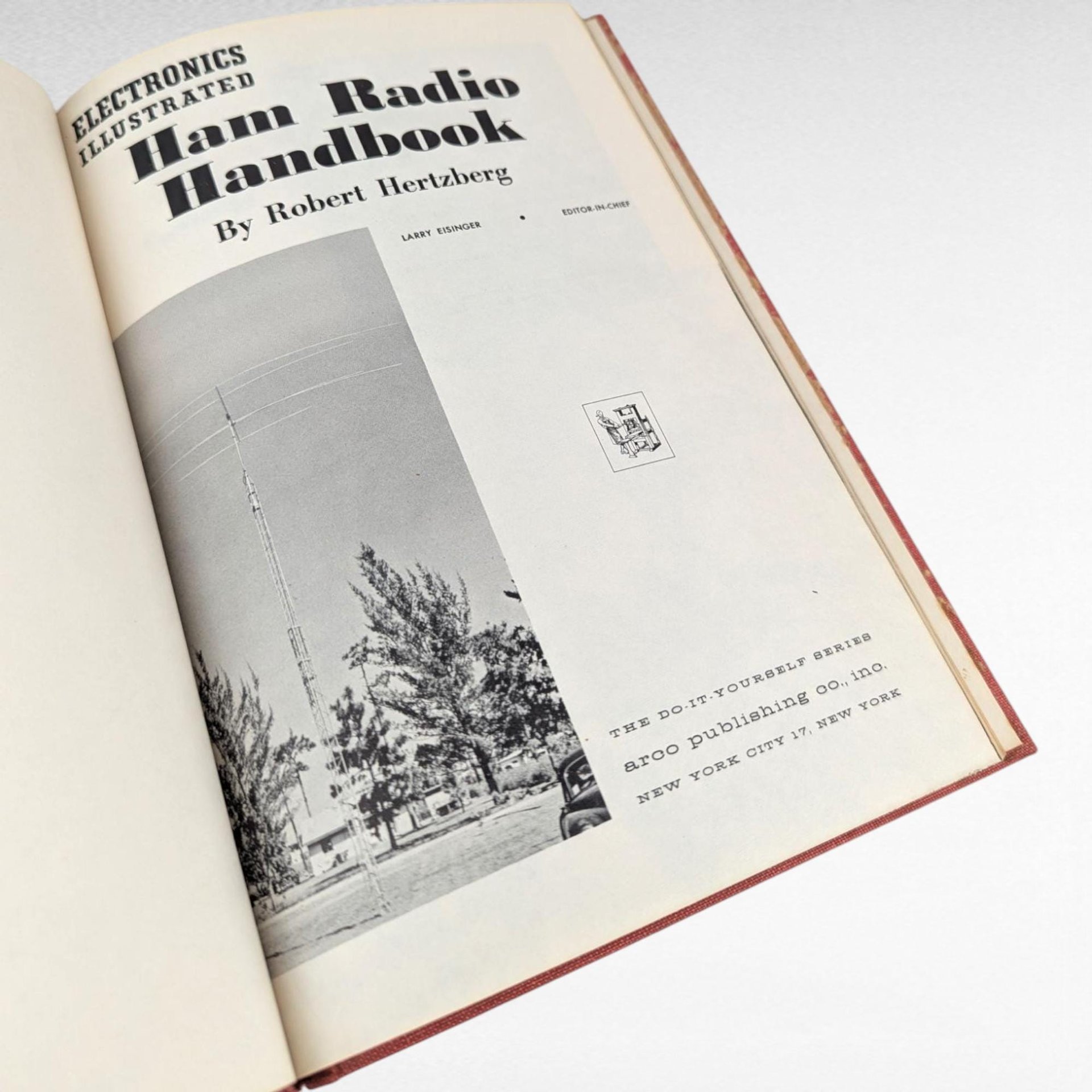 1960 Ham Radio Handbook Illustrated, Robert Hertzberg Guide, Vintage Amateur Radio Book, Electronics Hobbyist Gift