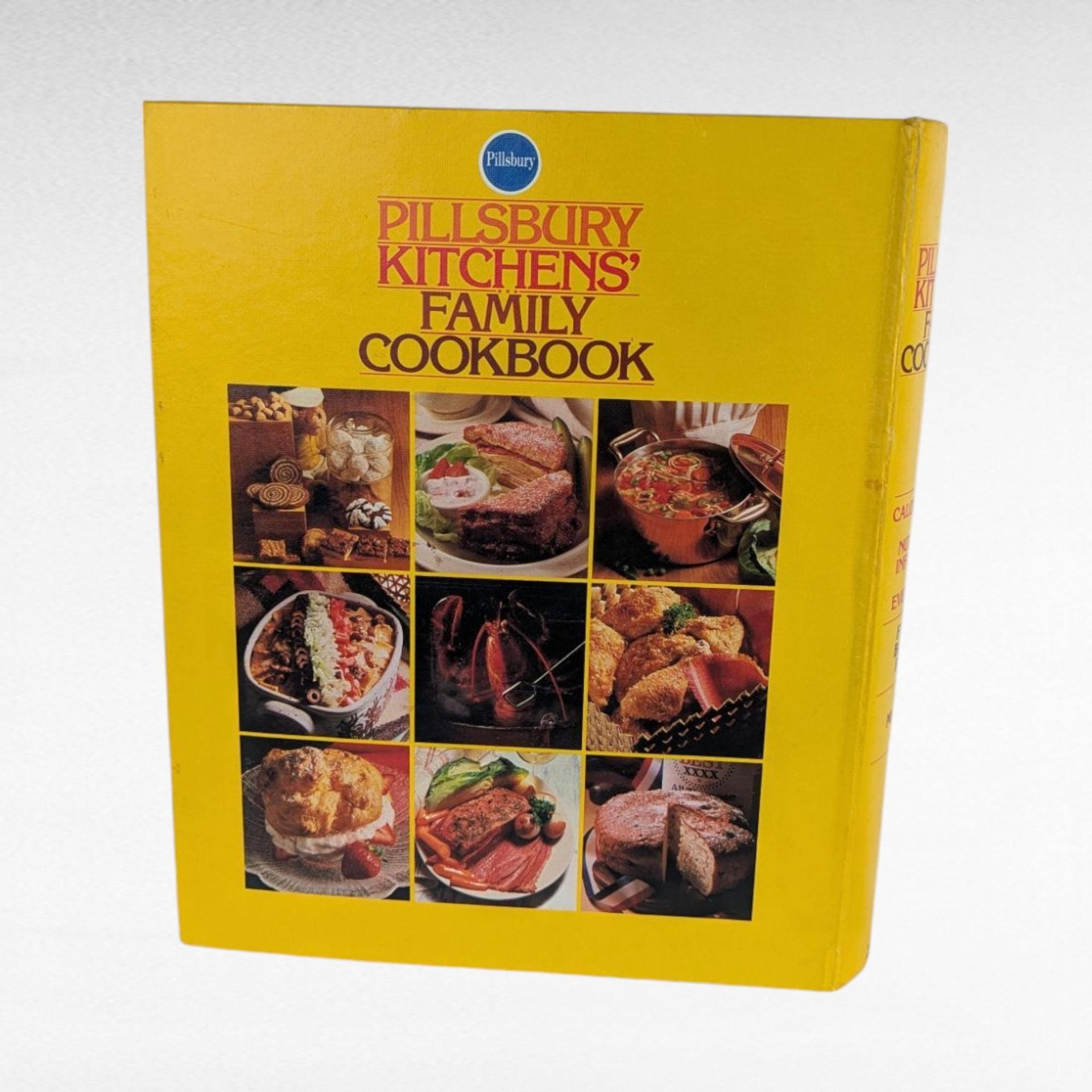 1979 Pillsbury Kitchens' Family Cookbook, Vintage Hardcover Recipe Book, Three Ring Binder Cookbook, Baking Gift, Cooking Inspiration