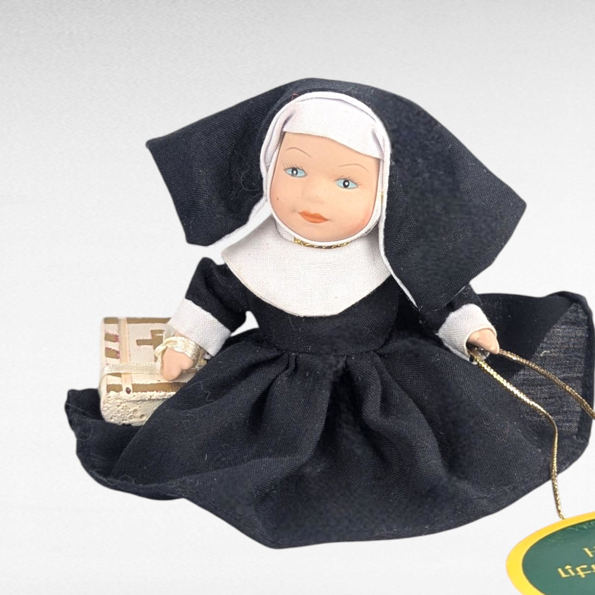 Vintage Liffey Artefacts Porcelain Nun Doll, Handcrafted, Religious Figurine, Small