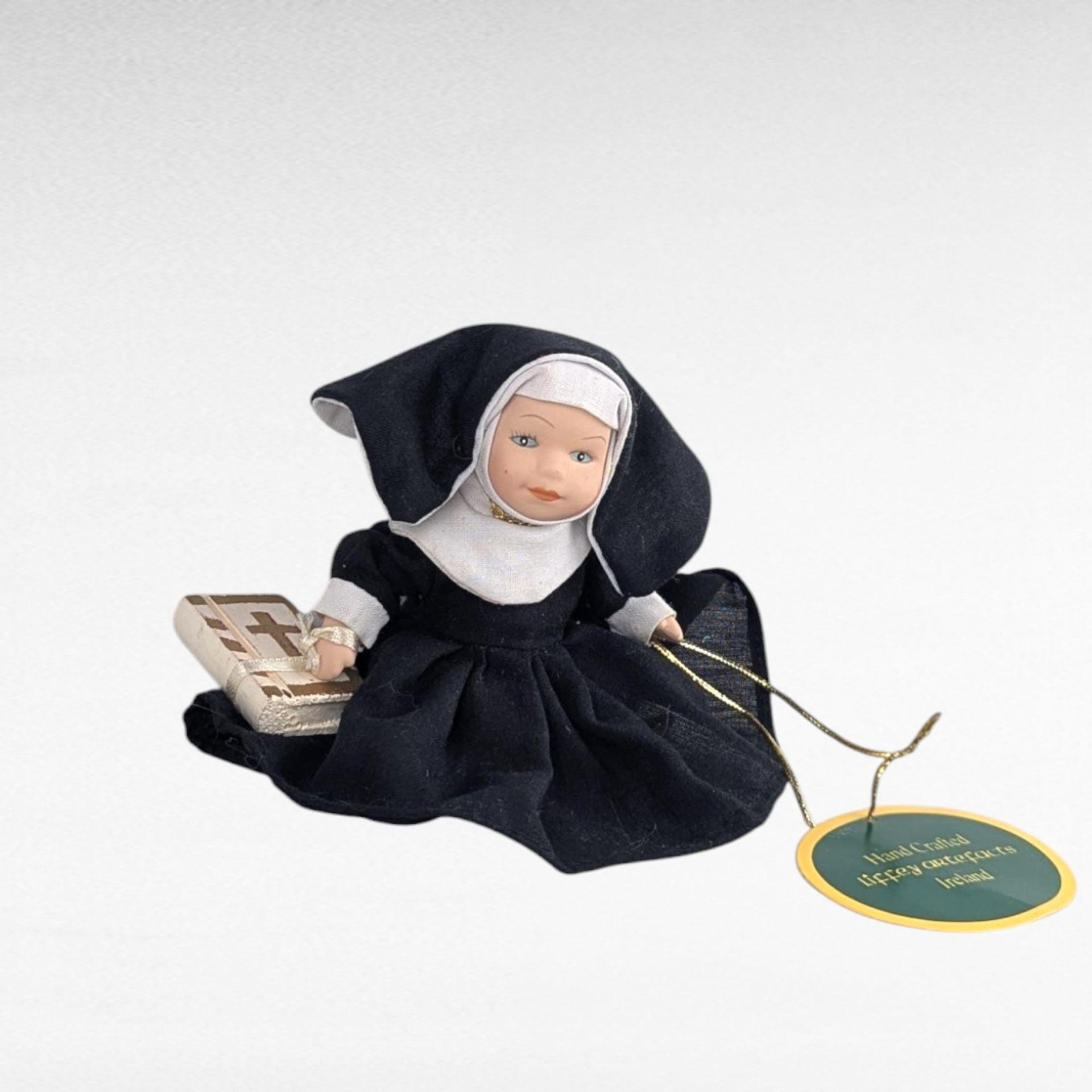 Vintage Liffey Artefacts Porcelain Nun Doll, Handcrafted, Religious Figurine, Small