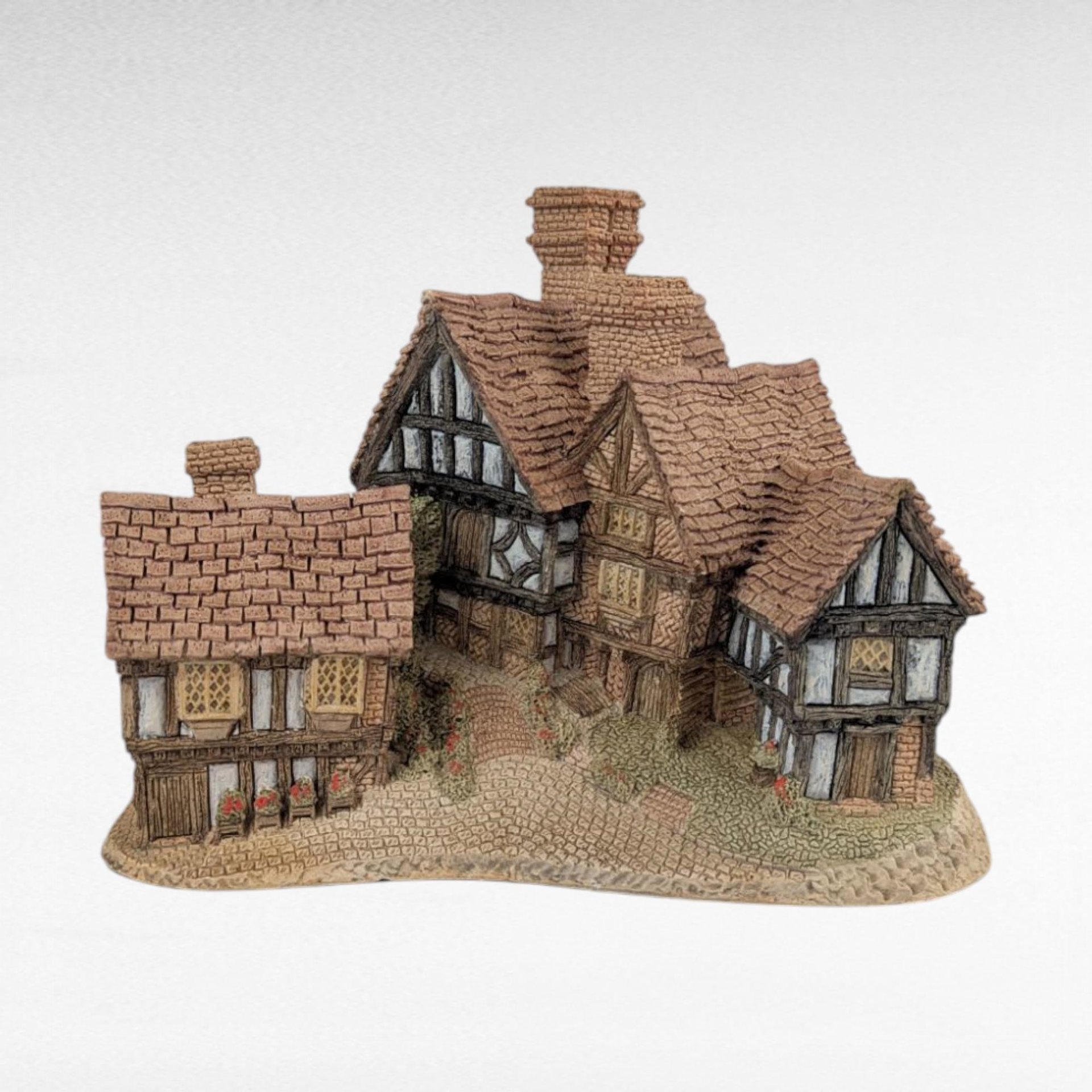 1981 David Winter Stratford House Figurine, Vintage English Village Sculpture, Collectible Home Decor Gift