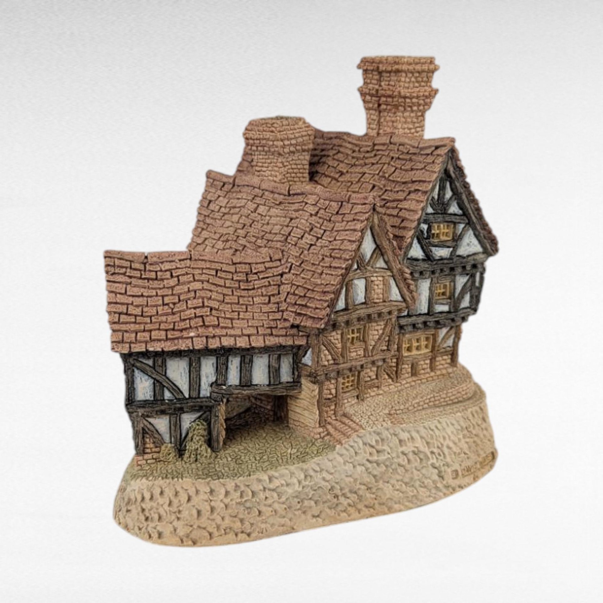 1981 David Winter Stratford House Figurine, Vintage English Village Sculpture, Collectible Home Decor Gift