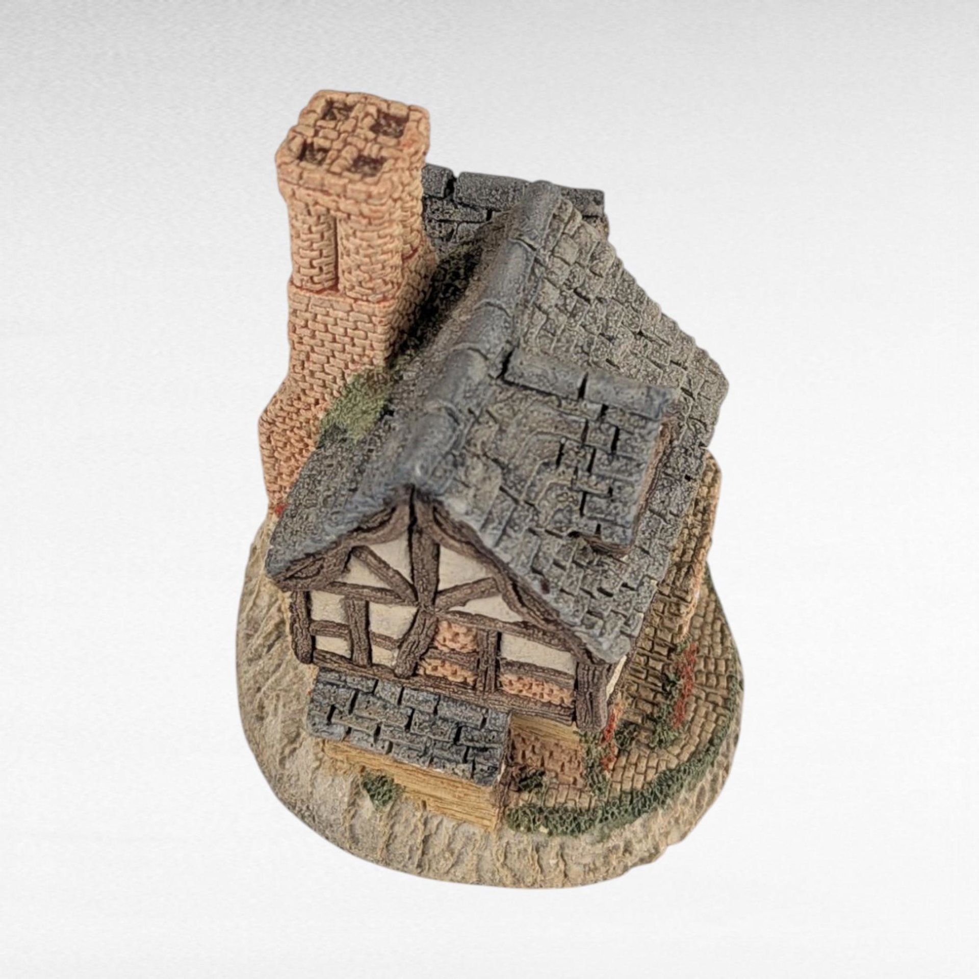 1983 David Winter "The Bakehouse" Village Figure - Miniature Tudor Style Cottage Collectible - English Country Decor, No Box