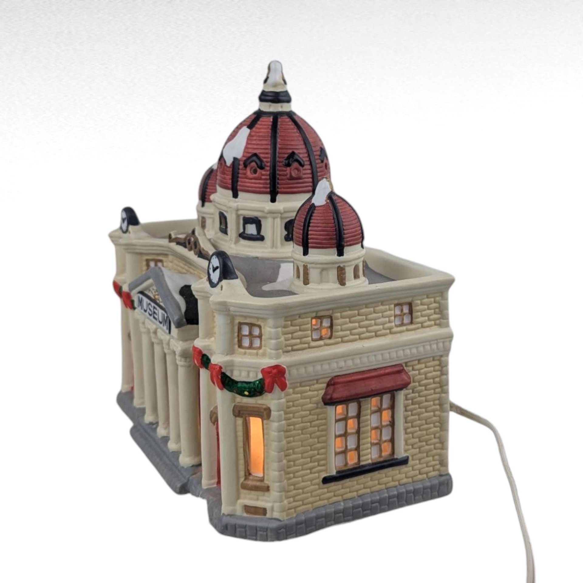 Vintage 1996 Dicken's Keepsake Museum Lighted Christmas Village House, Ceramic Holiday Building, Collectible Winter Display