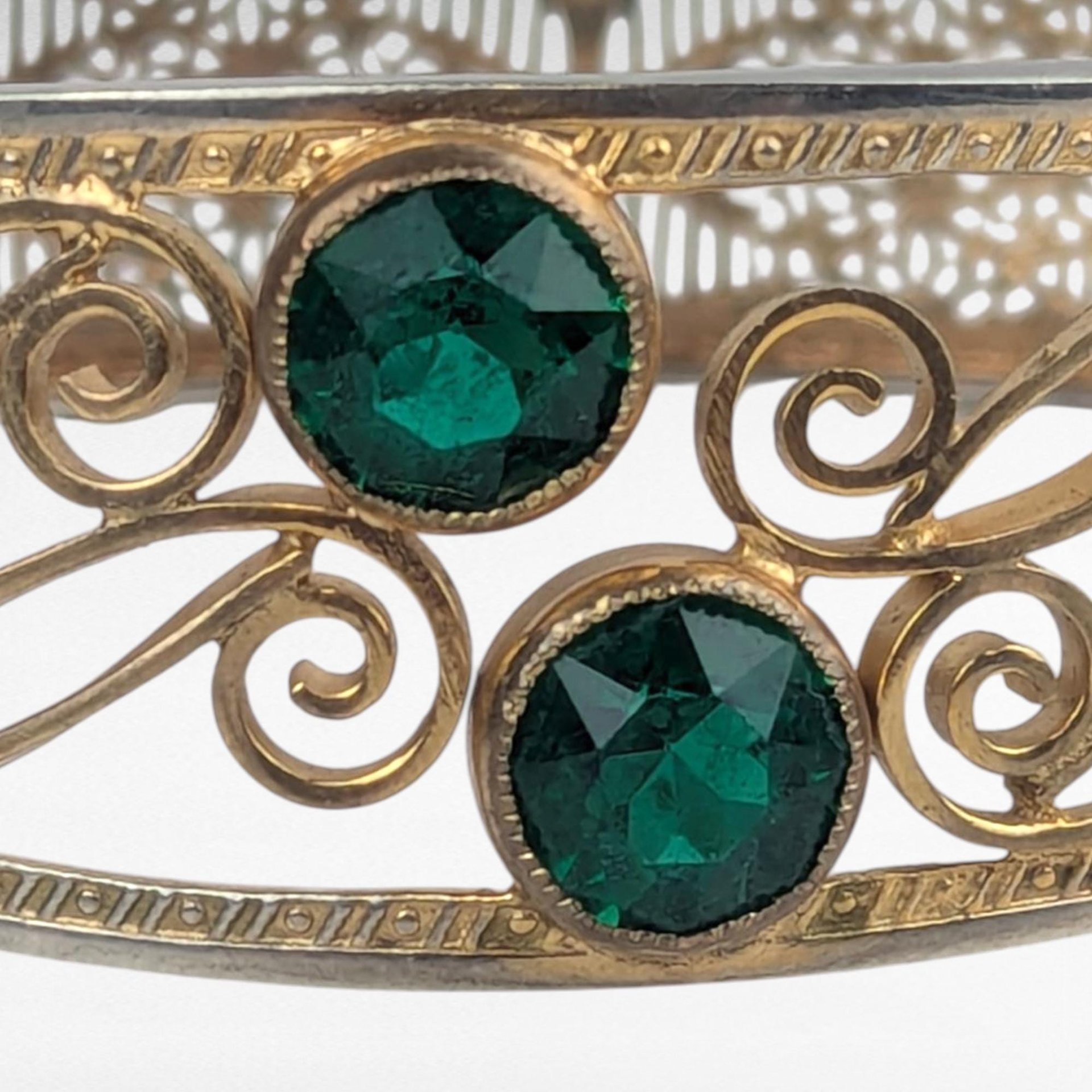 Vintage Gold Filigree Bangle Bracelet with Green Stones, Art Nouveau Style Ornate Cuff, Two Tone Hinged Bracelet, Edwardian Statement