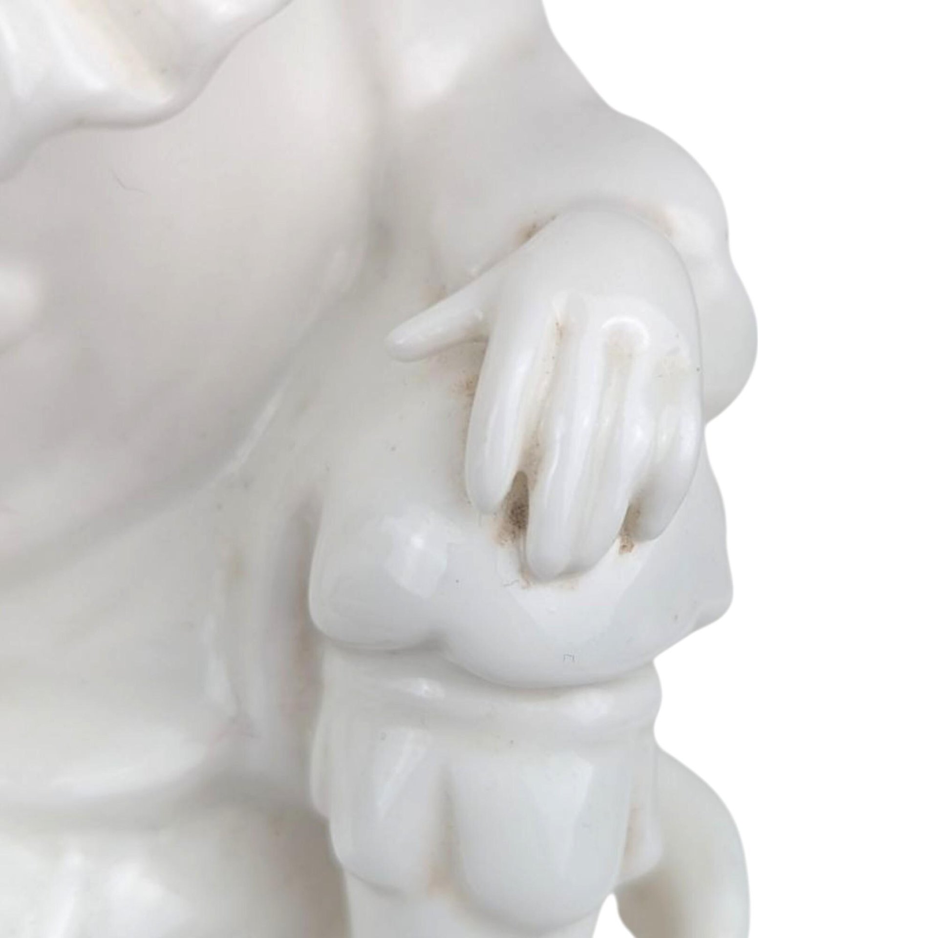 Vintage Pierrot Clown Music Box, White Ceramic Sad Clown Figurine, 1970s Rotating Musical Statue, Collectible Nursery Decor